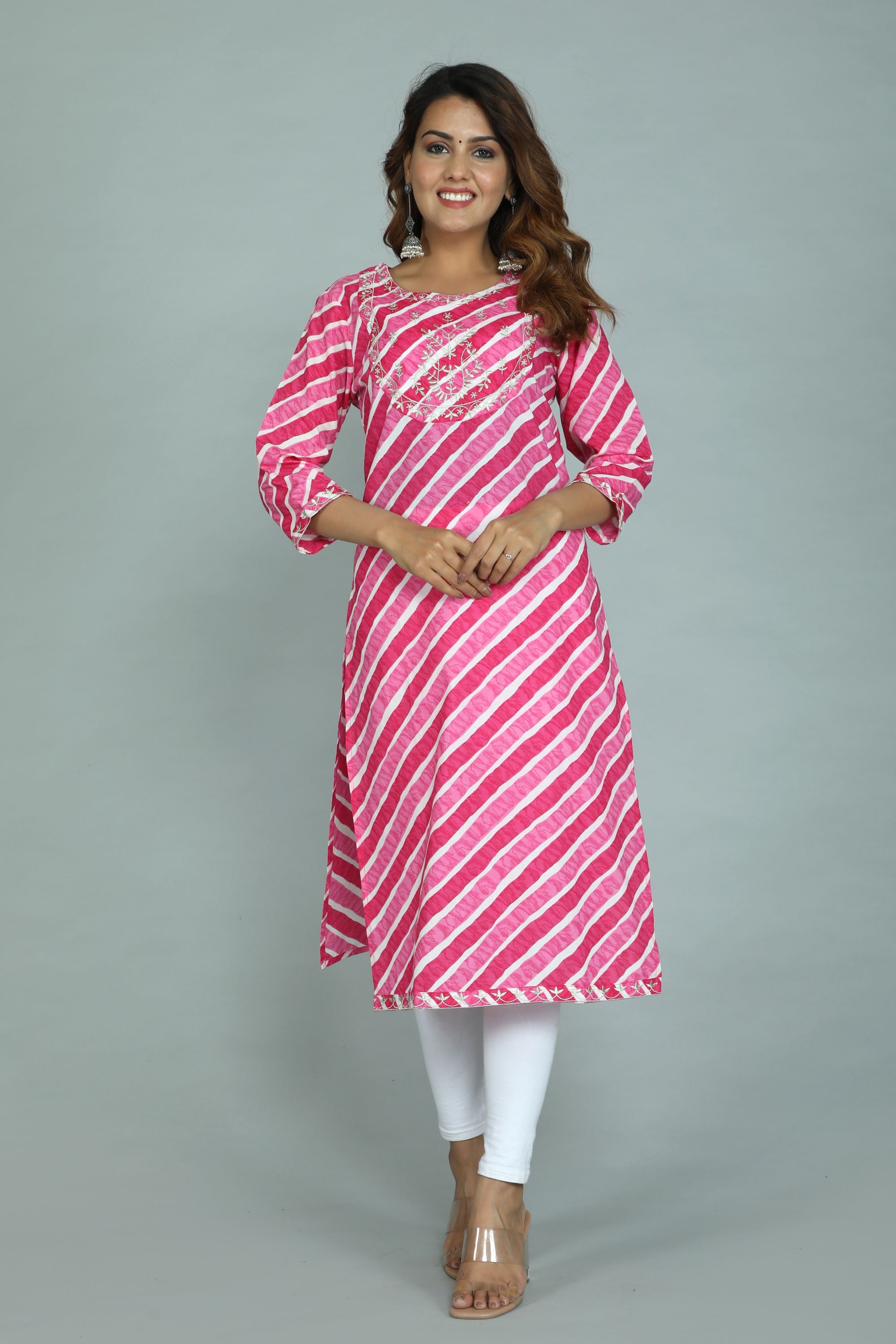 Women's Stylish Cotton Blend Laheriya Kurti