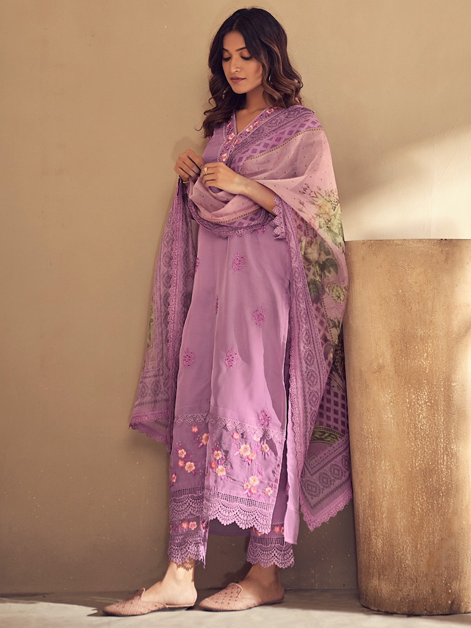 Women Lavender Embroidered Straight Kurta Trousers With Dupatta set