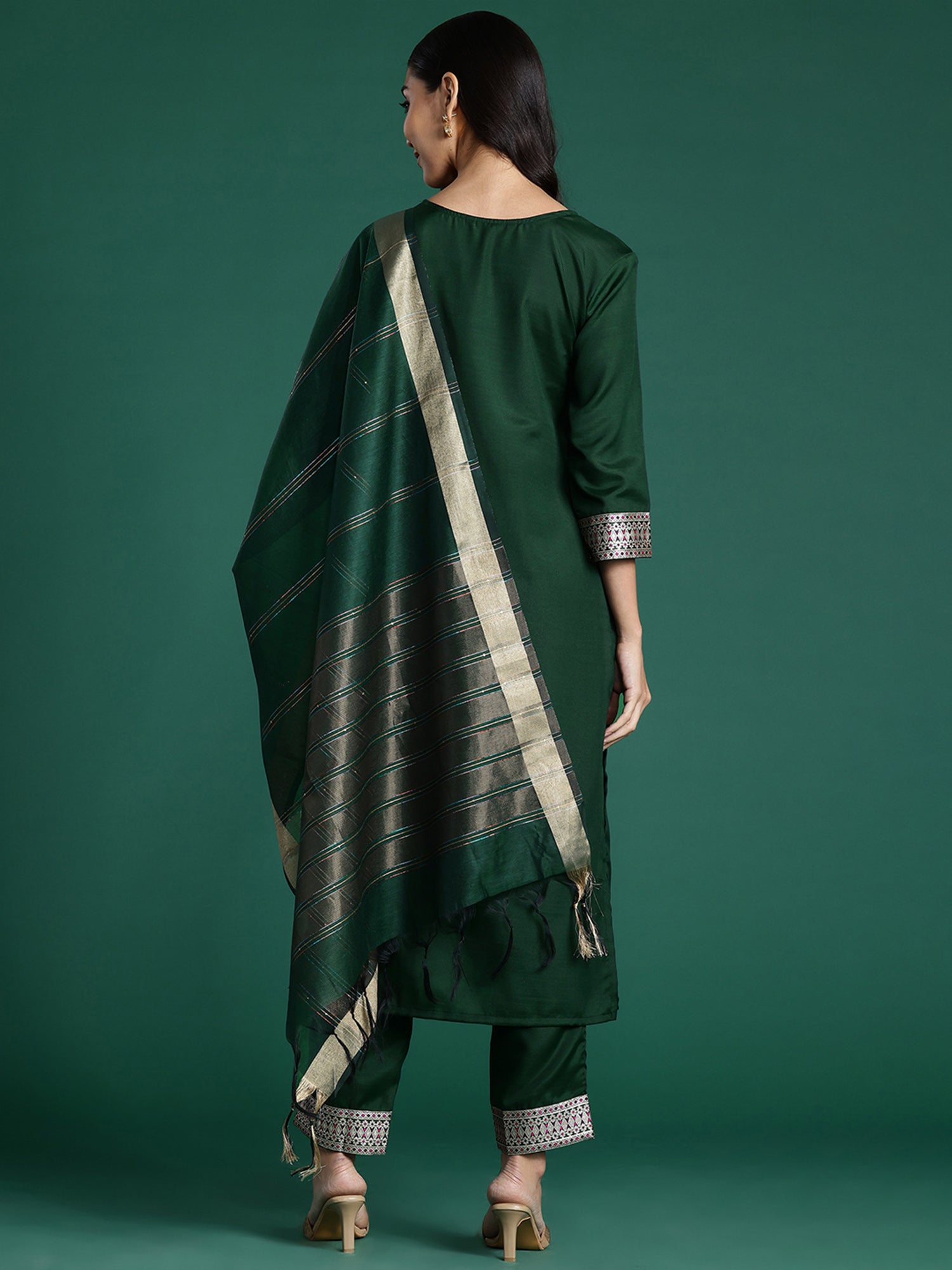 Women Green Yoke Design  Straight Kurta Trousers With Dupatta set