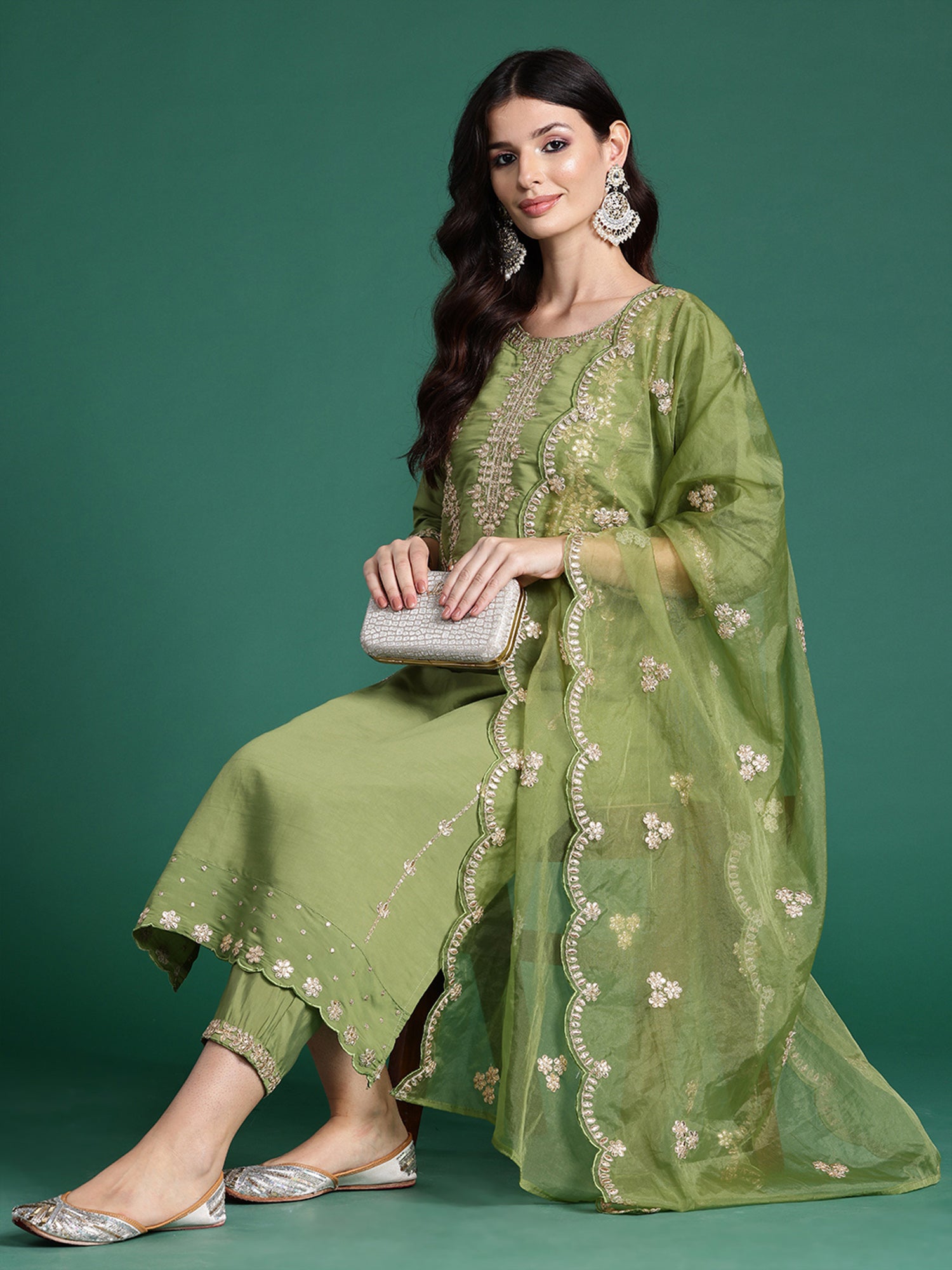 Women Green Embroidered Straight Kurta Trousers With Dupatta set