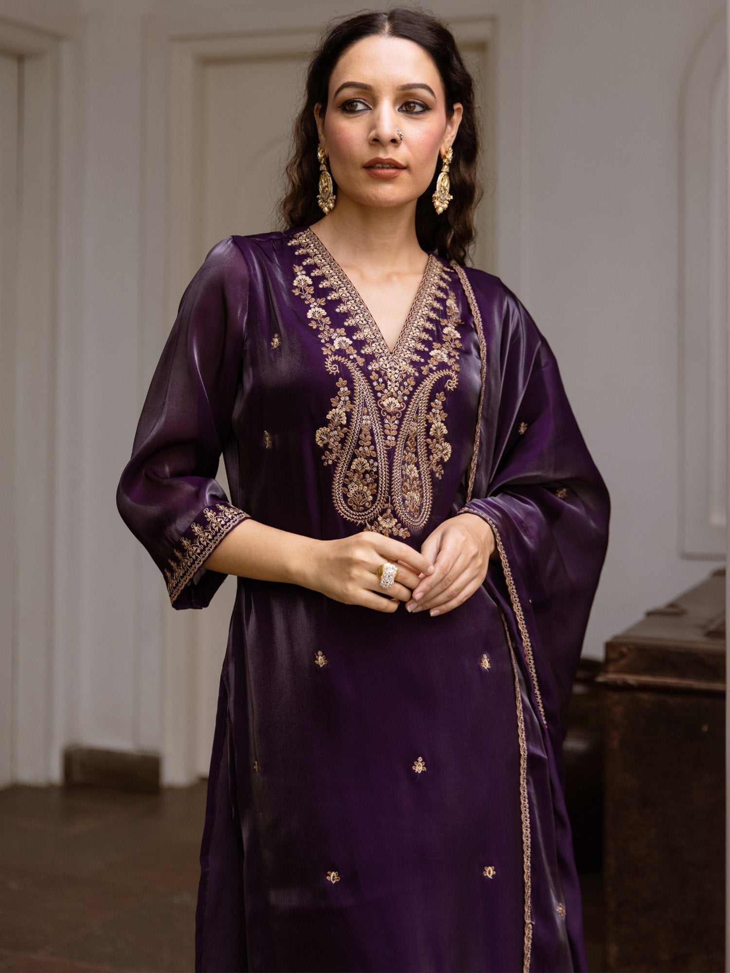 Women Purple Embroidered Straight Kurta Trousers With Dupatta Set