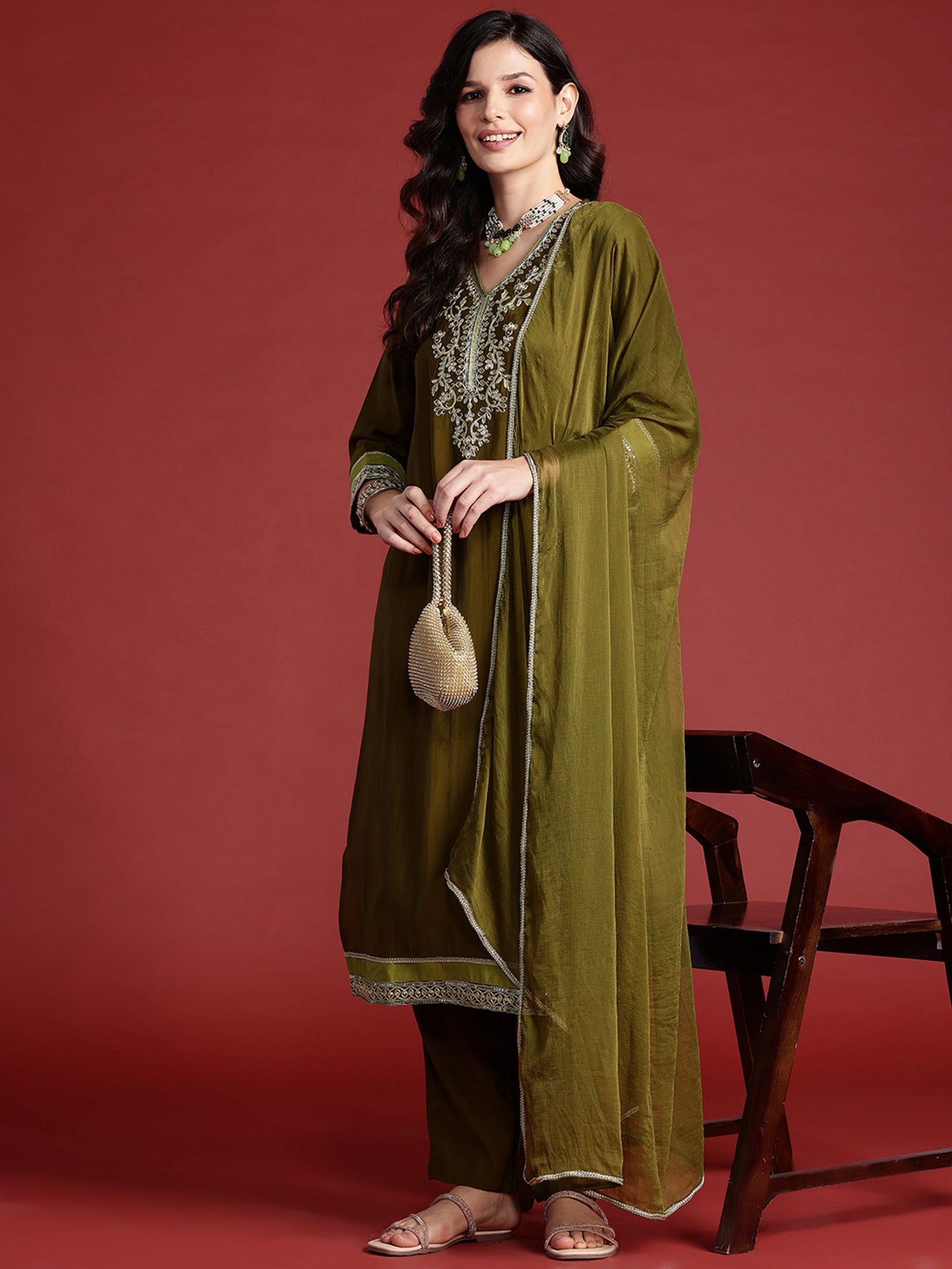 Women Green Embroidered Straight Kurta Trousers With Dupatta set