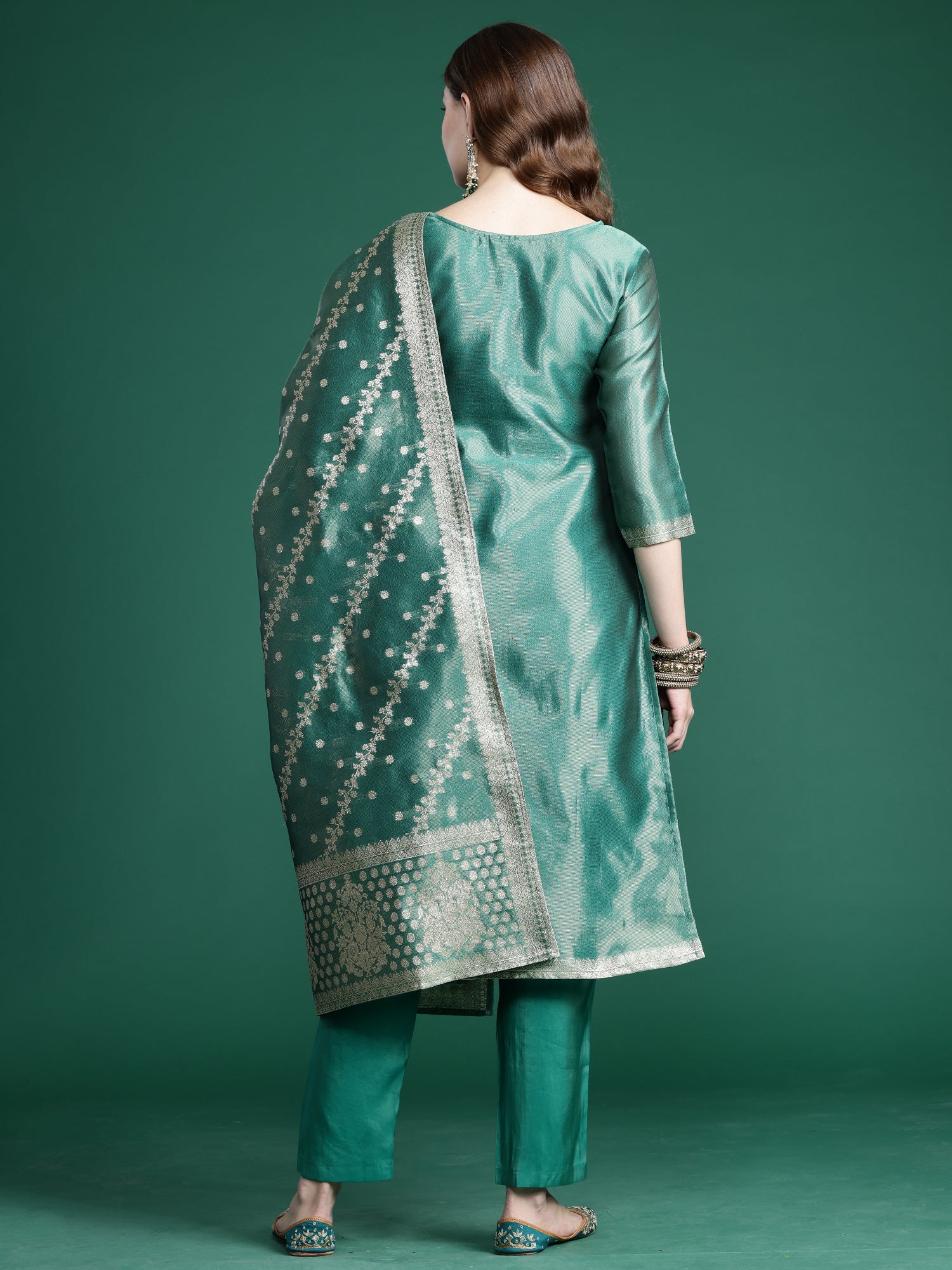 Women Green  Straight Kurta Trousers With Dupatta Set