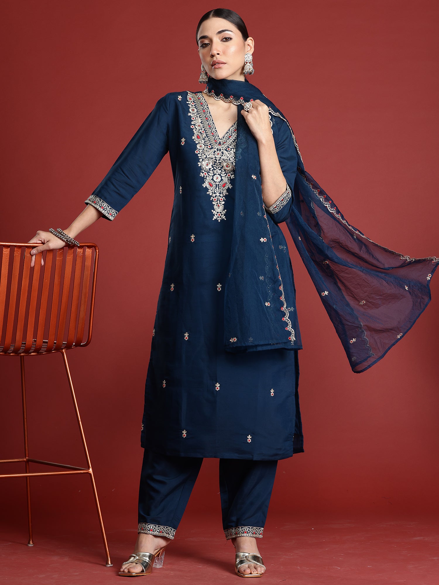 Women Teal Embroidered Straight Kurta Trousers With Dupatta Set
