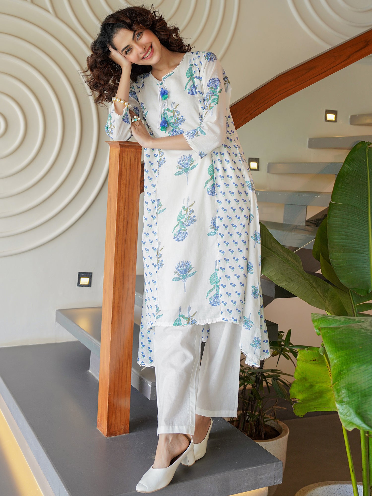 Women White Printed A-Line Kurta Trousers  Set