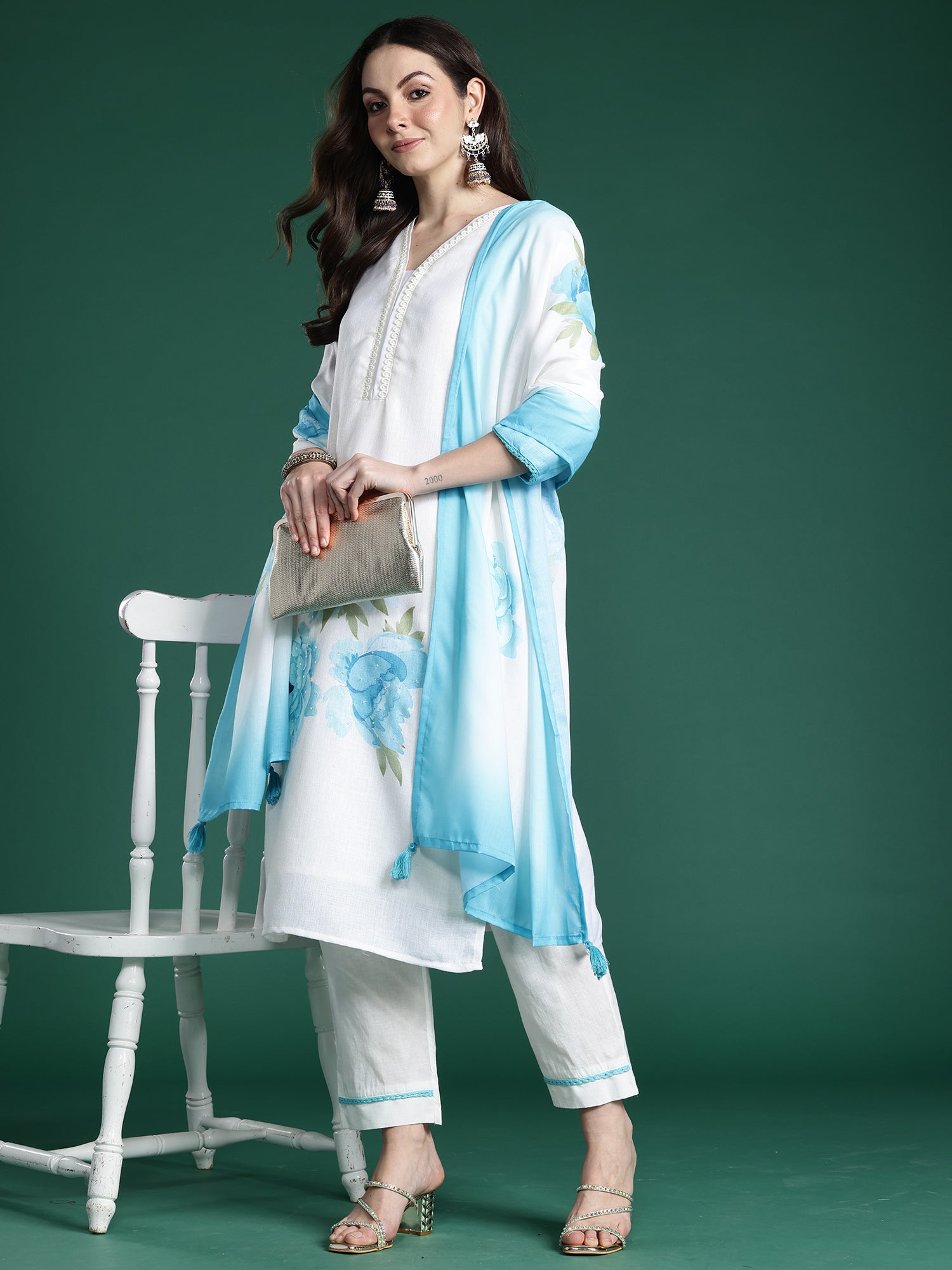 Women Off White Printed Straight Kurta Trousers With Dupatta Set