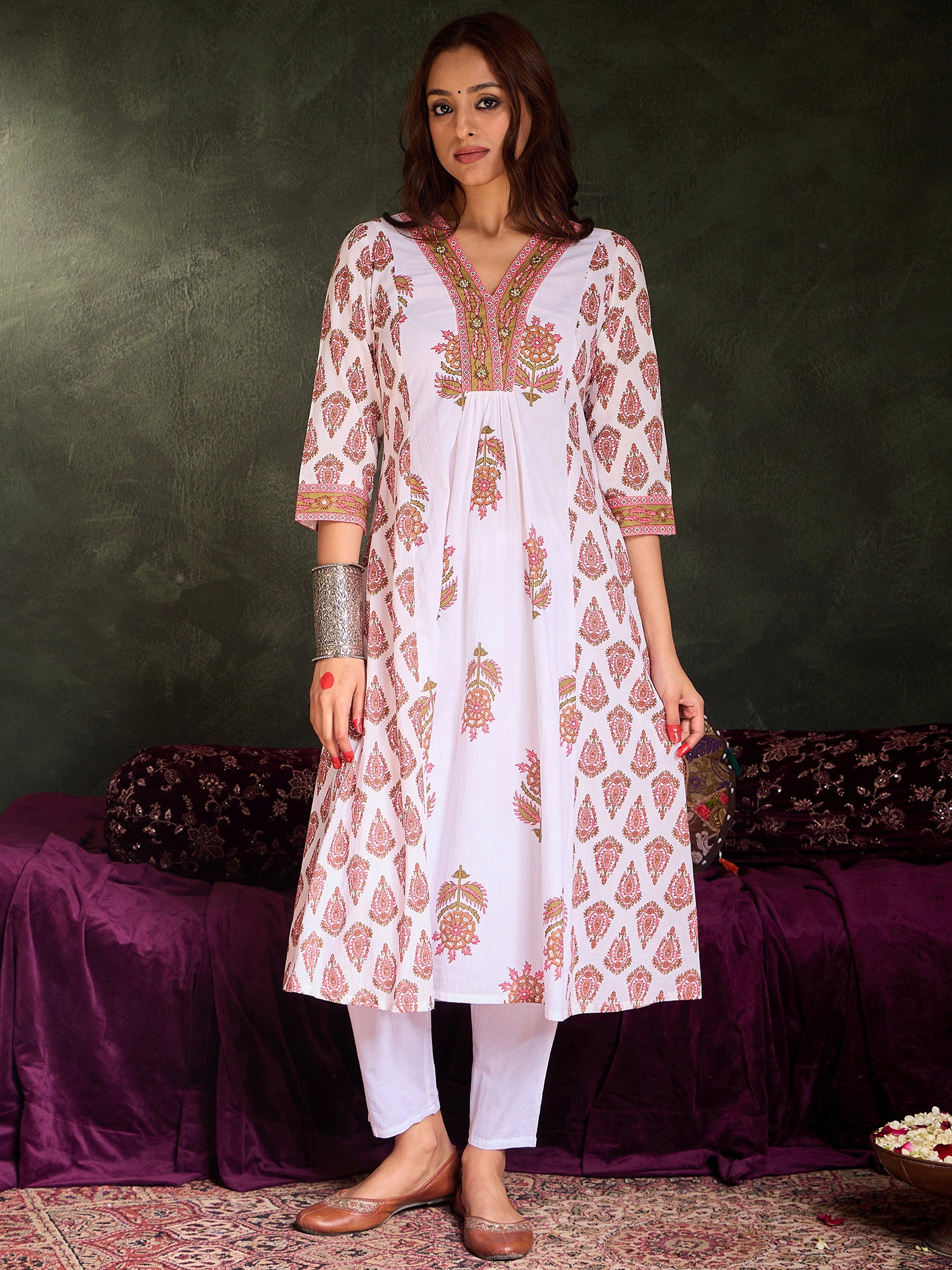 Women White Printed A-Line Kurta Set