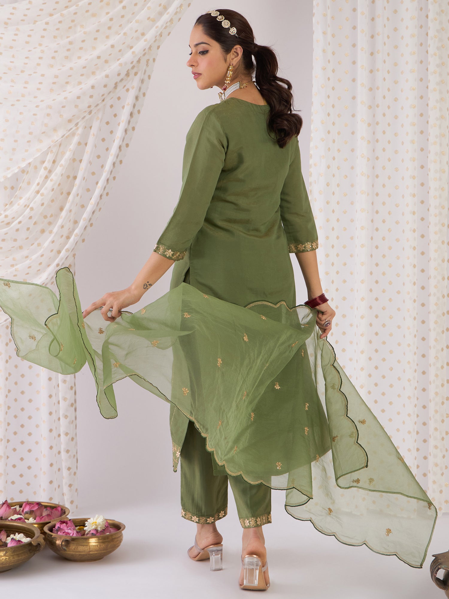 Women Green Embroidered Straight Kurta Trousers With Dupatta Set