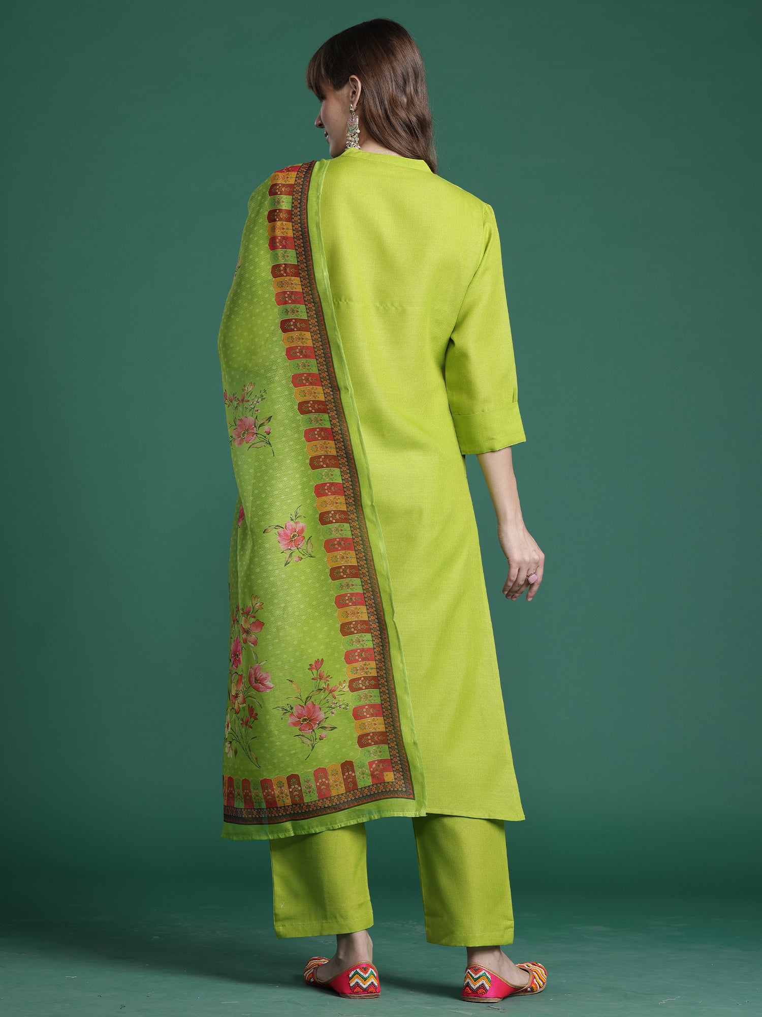 Women Green Embroidered Straight Kurta Trousers With Dupatta Set