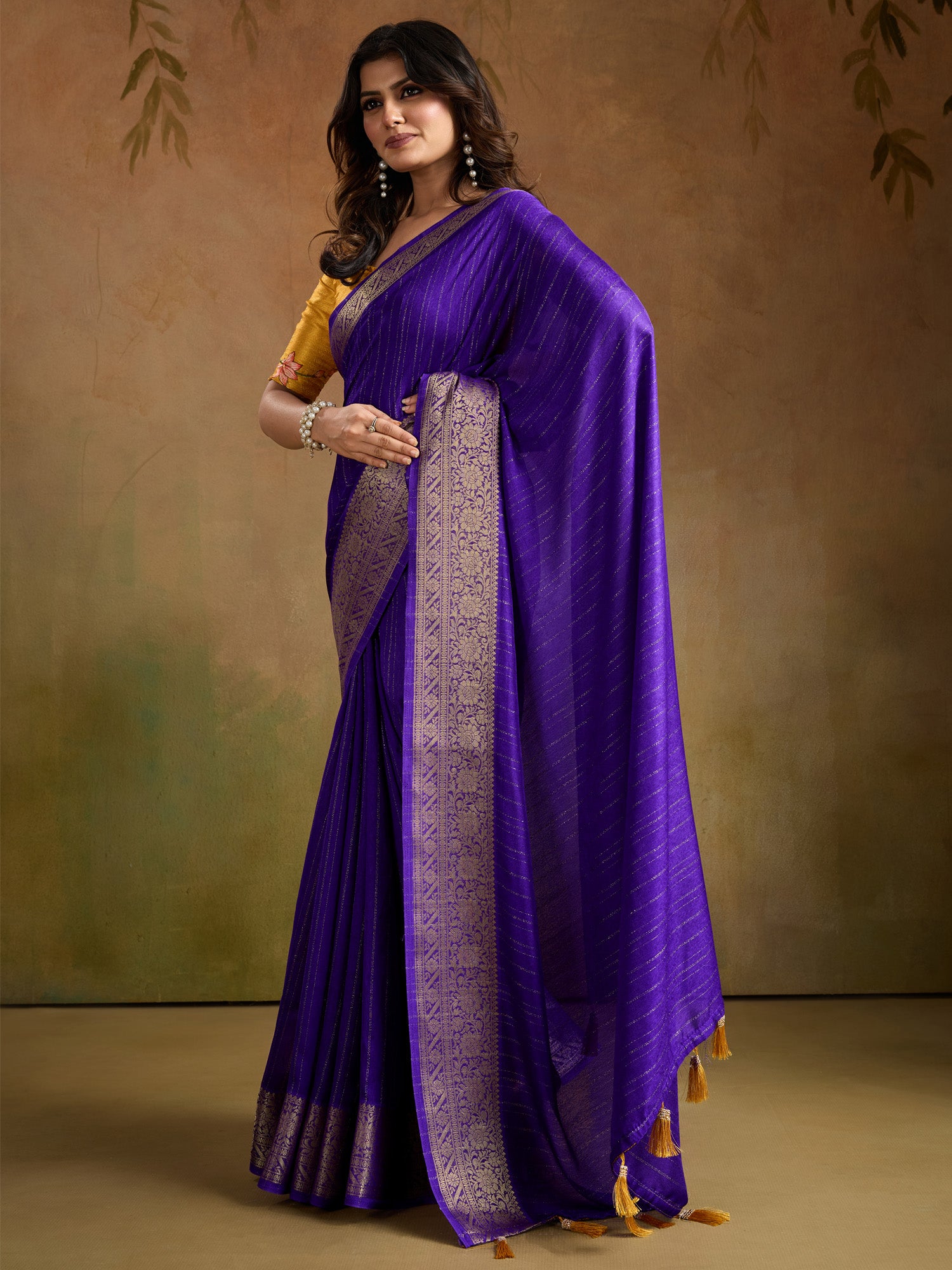 Women's Georgette Purple Woven Design Designer Saree With Blouse Piece