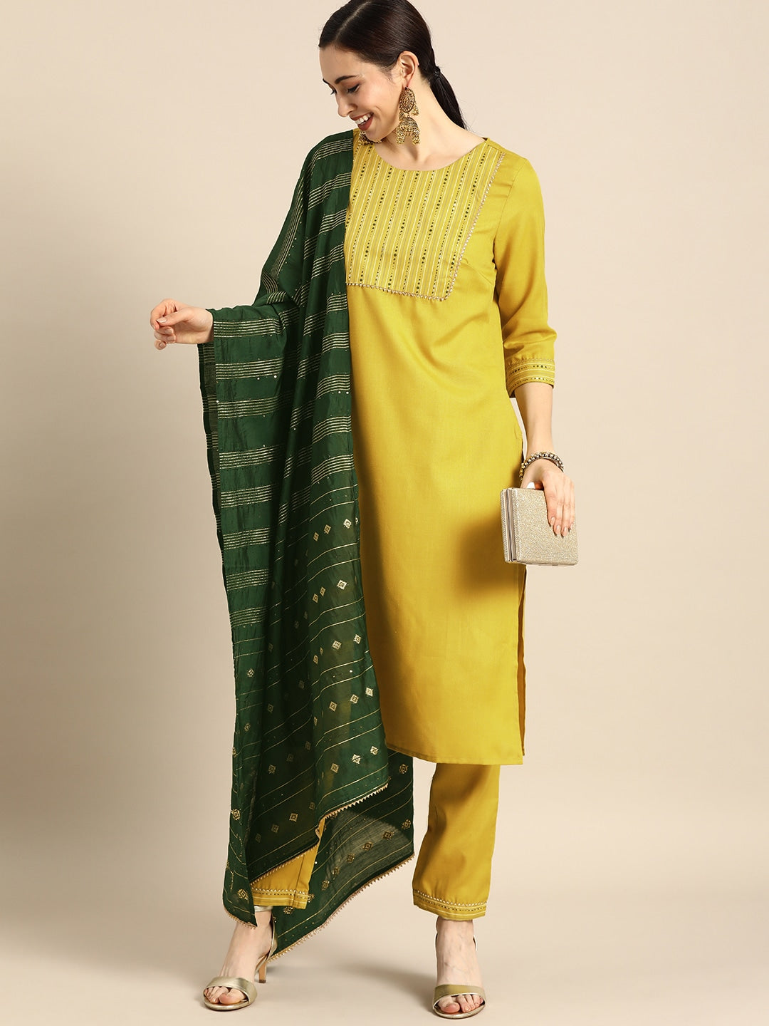 Women Green  Printed Viscose Rayon Kurta, Pant And Dupatta Set