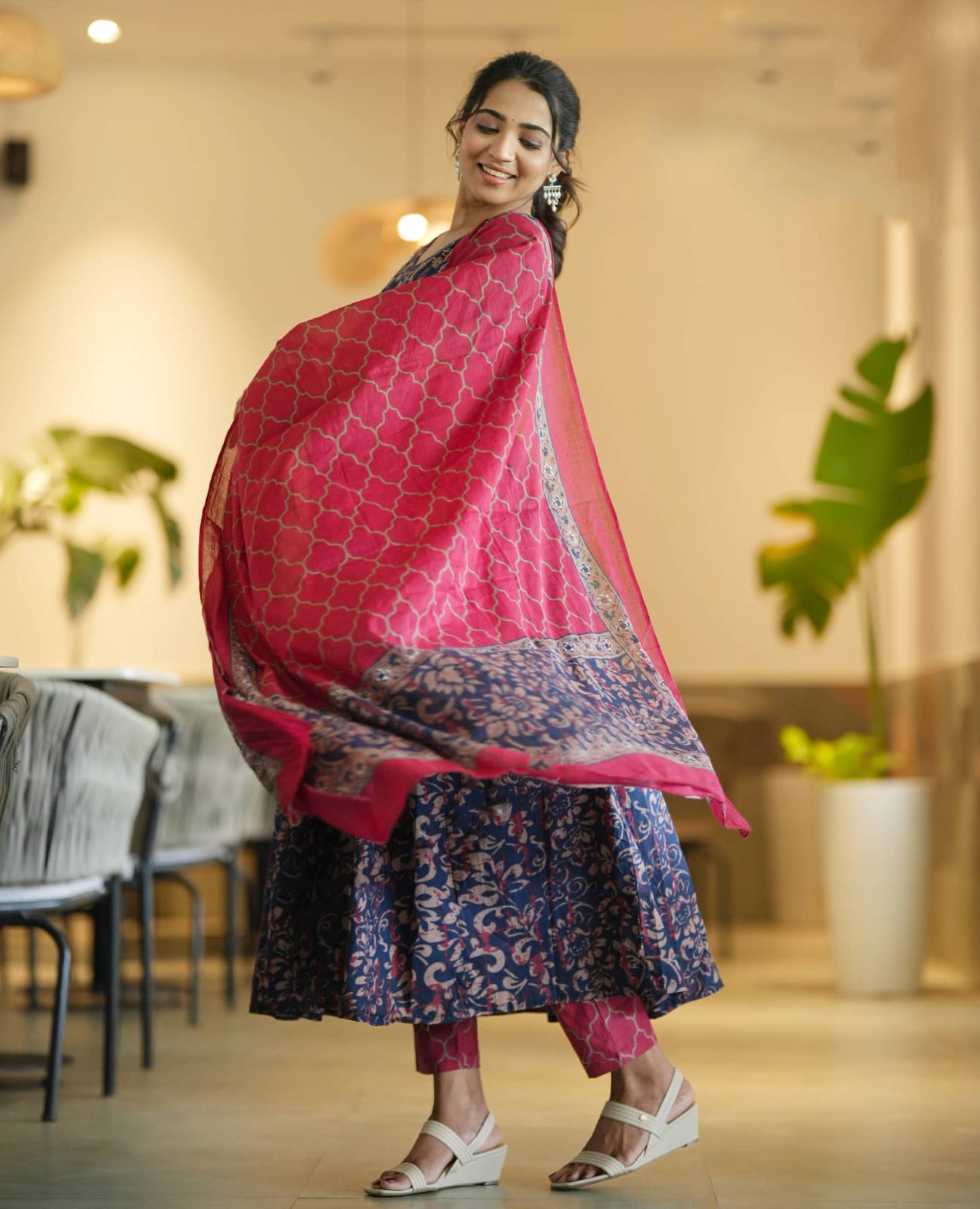 NOZ2TOZ - Made In INDIA.