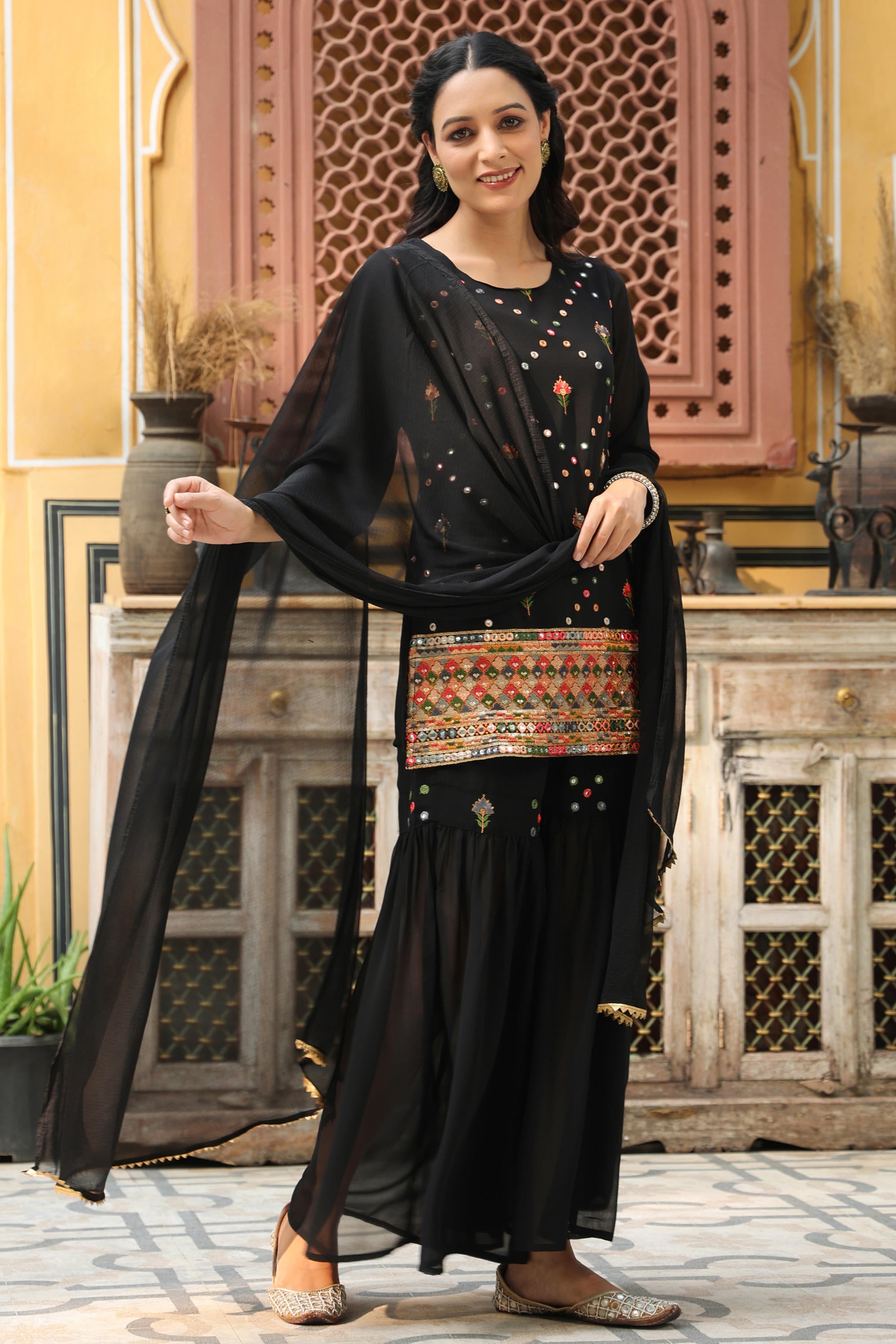 NOZ2TOZ - Made In INDIA.