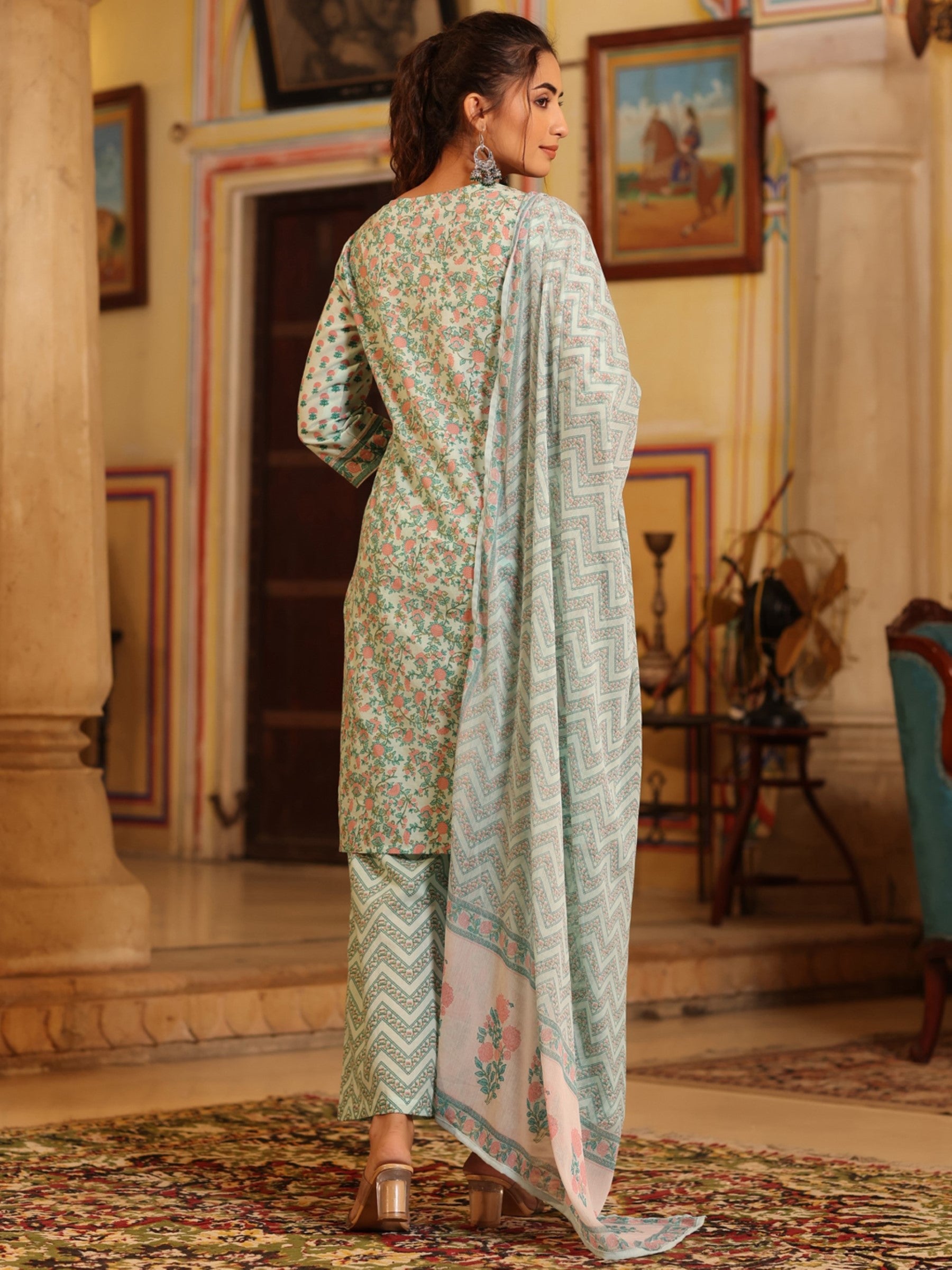 NOZ2TOZ - Made In INDIA.