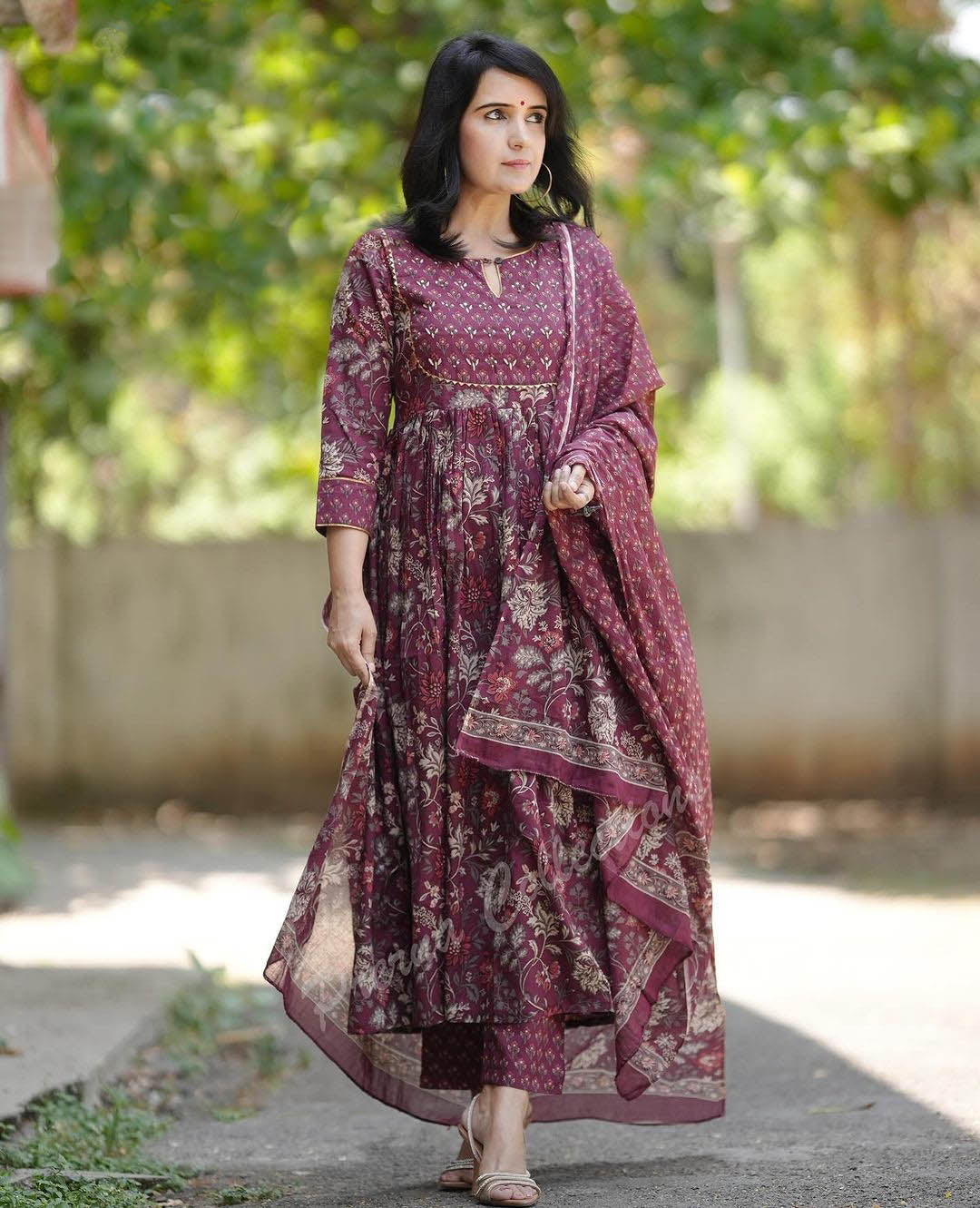 NOZ2TOZ - Made In INDIA.