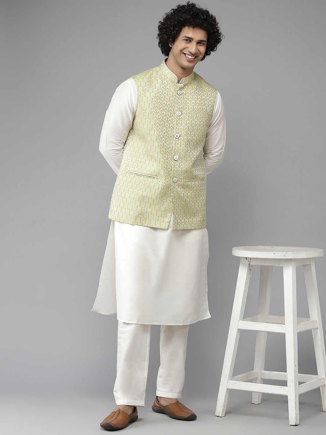 NOZ2TOZ - Made In INDIA.