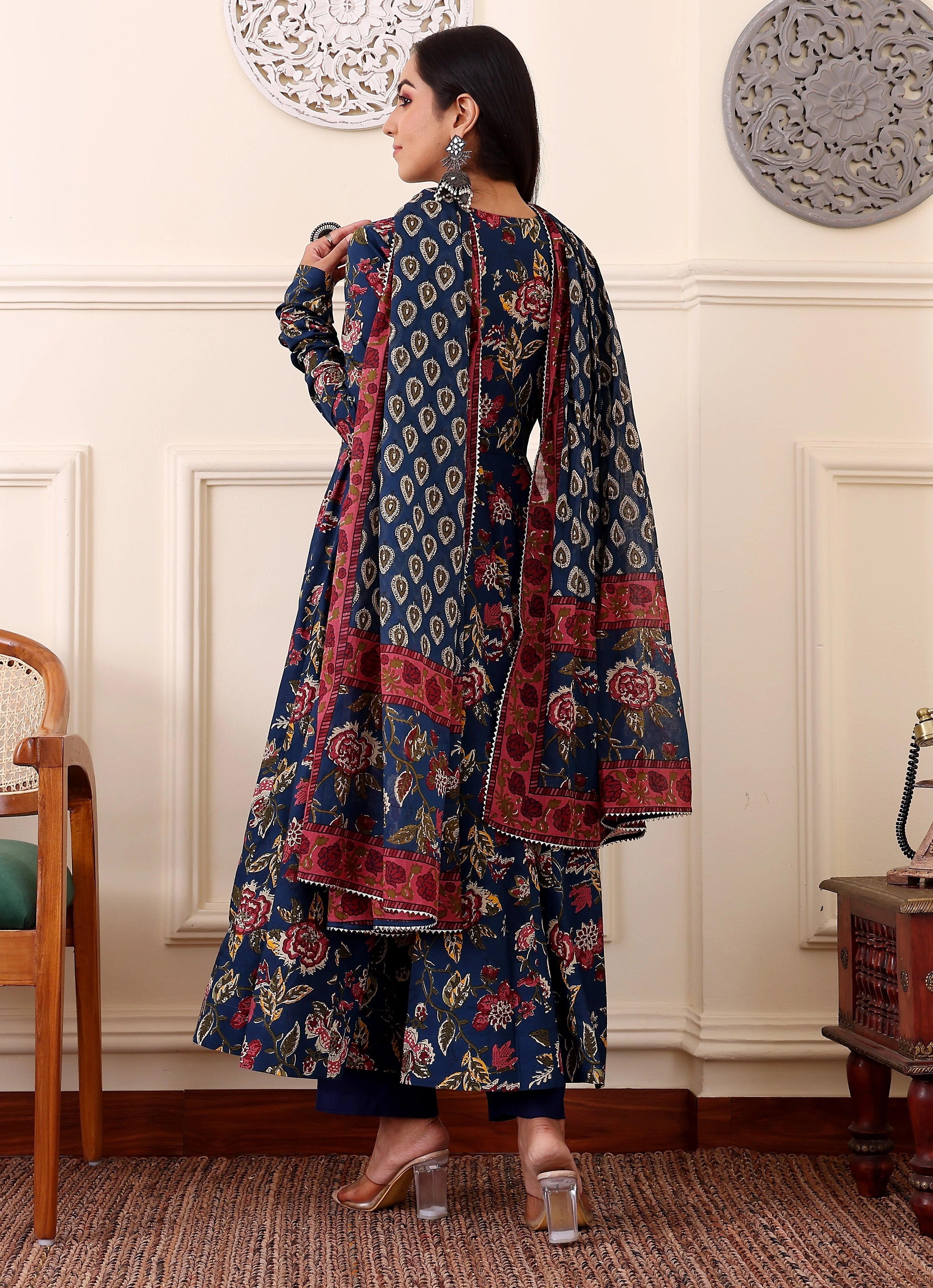 NOZ2TOZ - Made In INDIA.