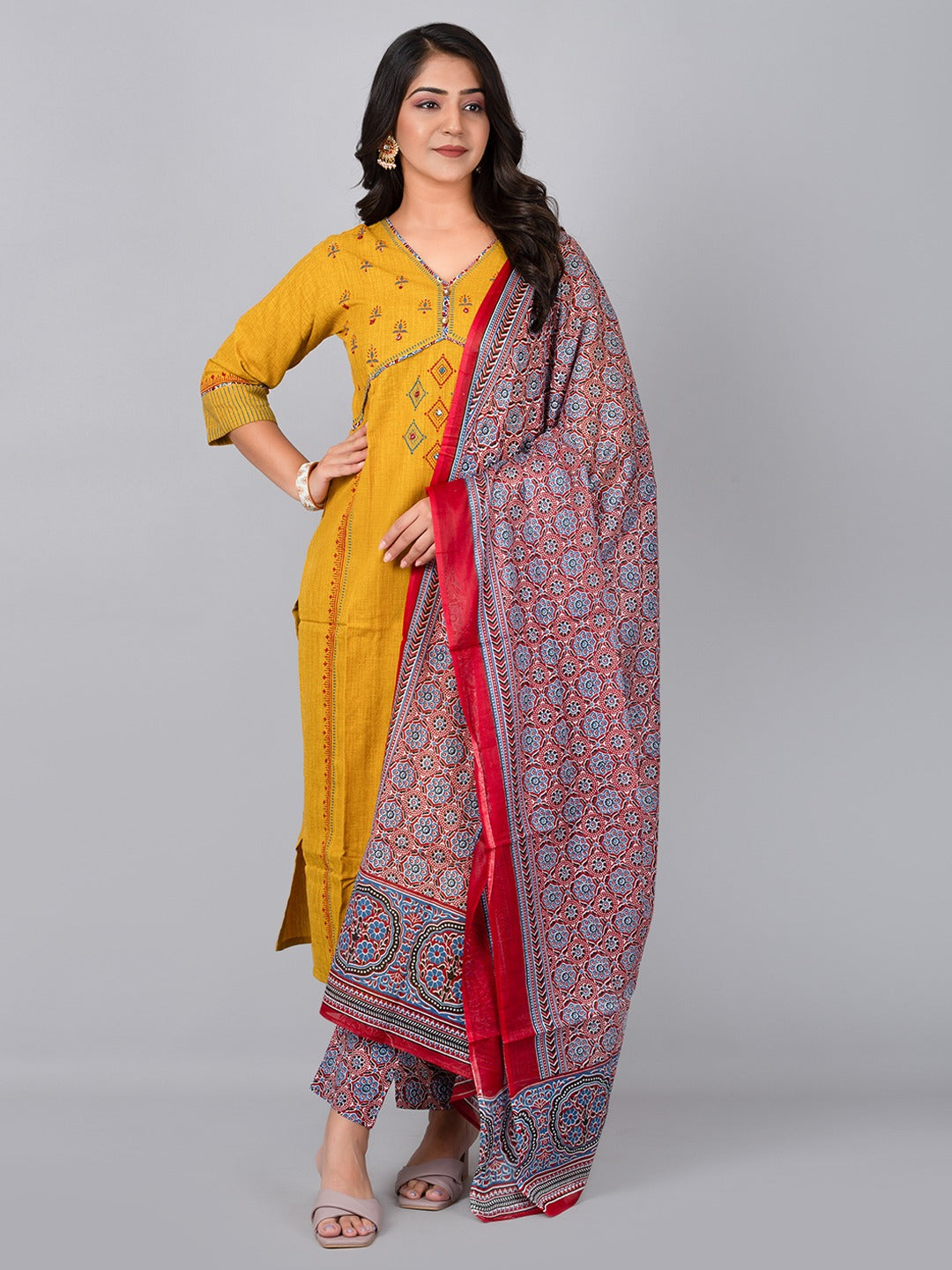 Women Fashion Petasl Straight Kurta With Printed Pant & Printed Dupatta