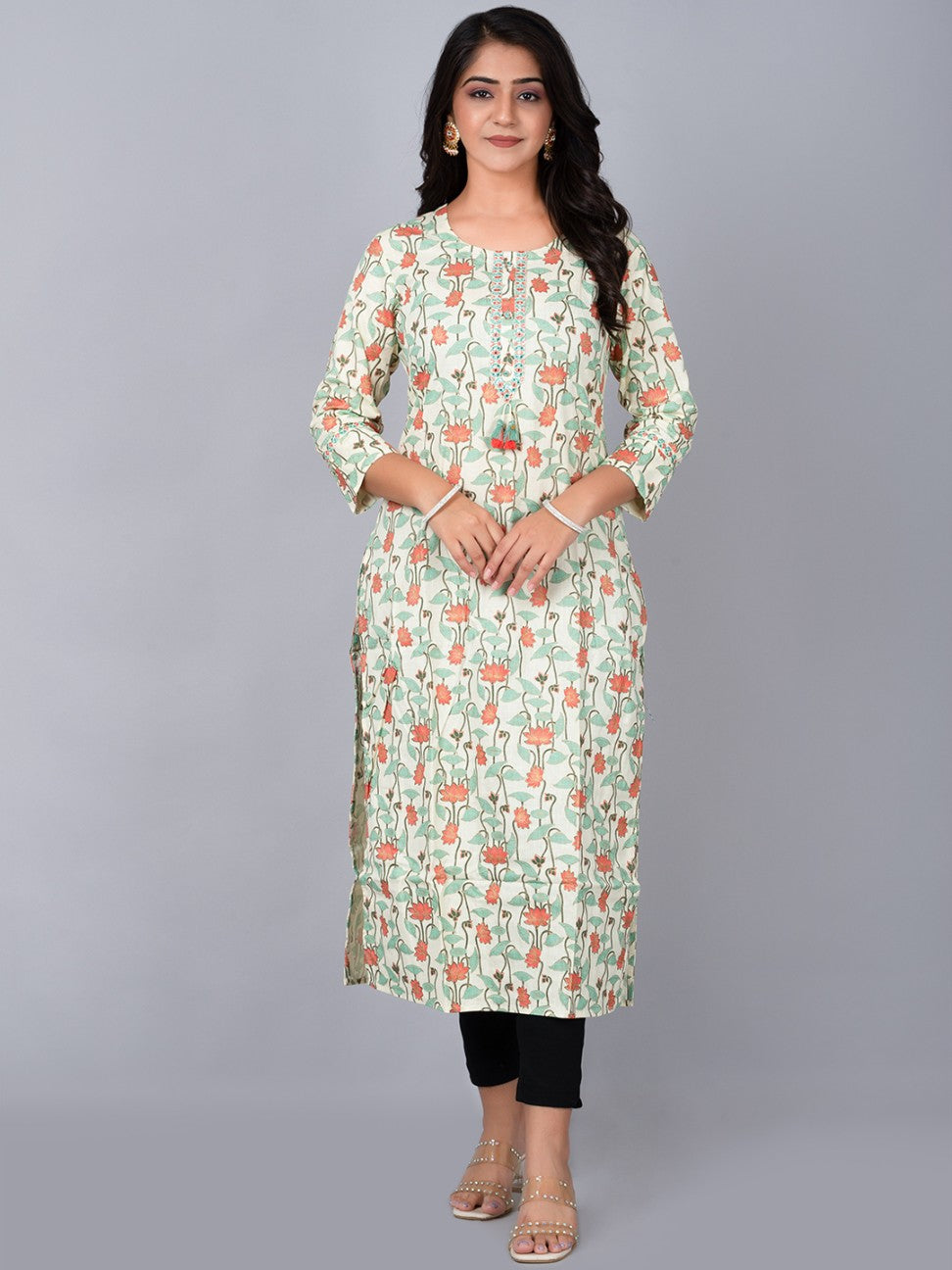 Women Floral Straight Kurta With Kalamkari Print