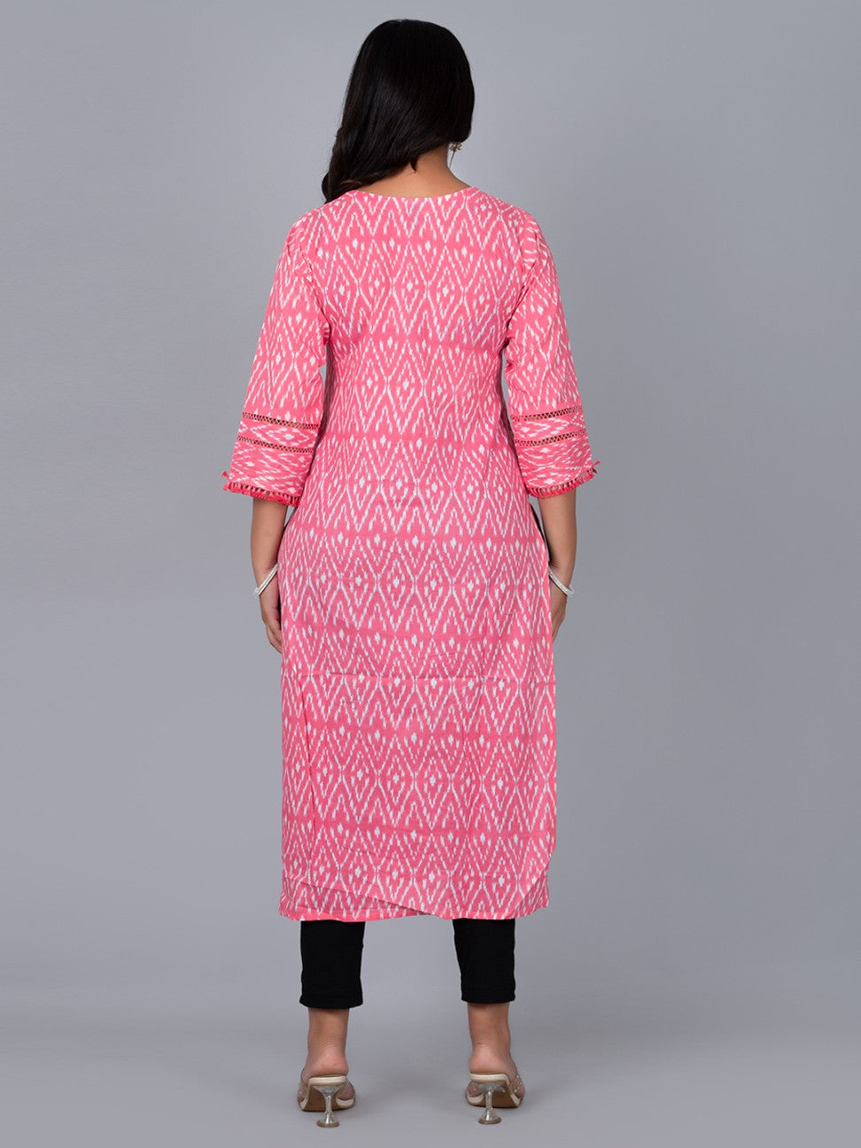 Women V Cut Neck Straight Kurta With Handwork