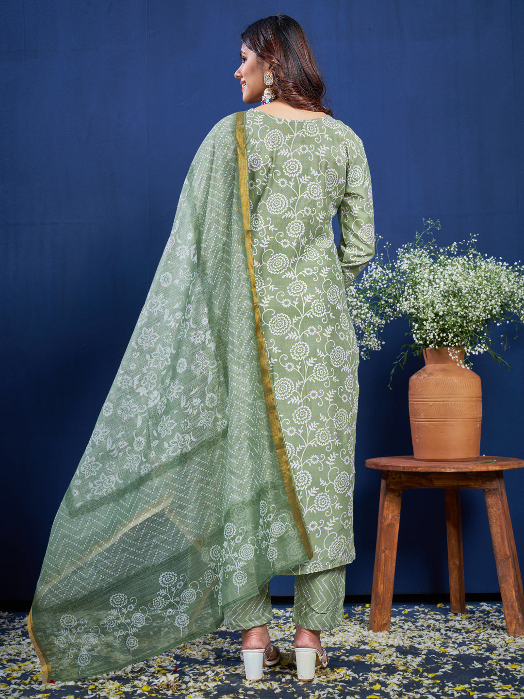 NOZ2TOZ - Made In INDIA.