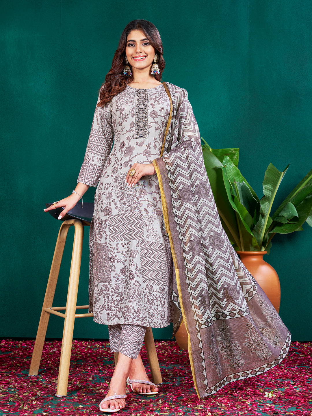 NOZ2TOZ - Made In INDIA.