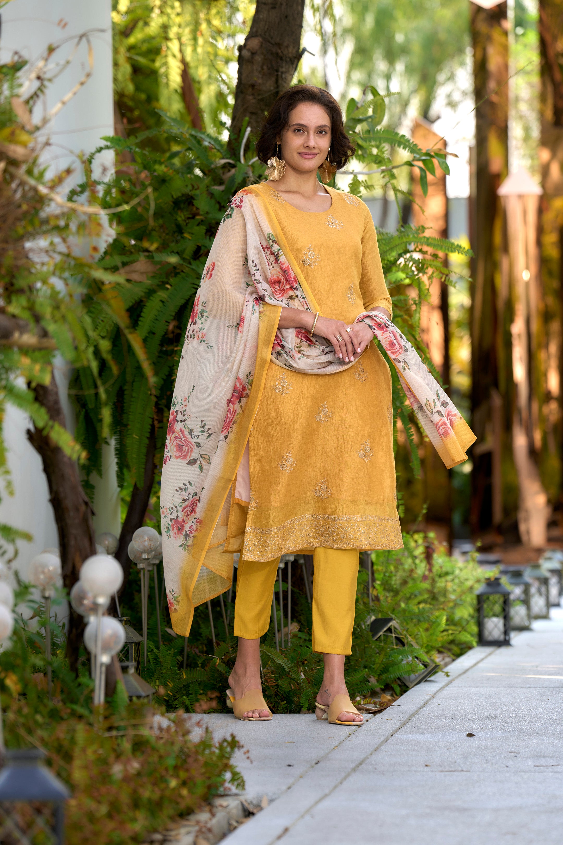 NOZ2TOZ - Made In INDIA.