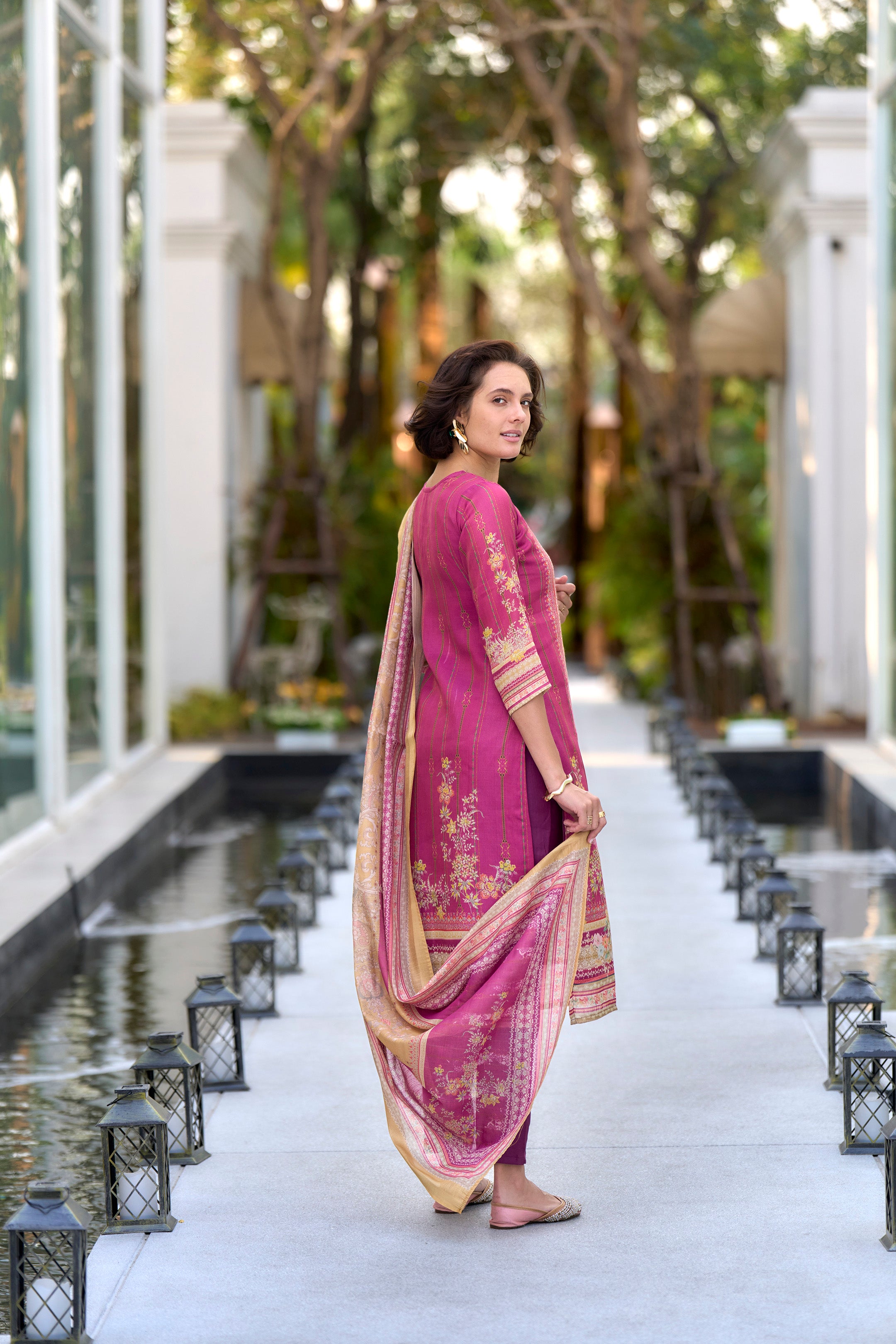 NOZ2TOZ - Made In INDIA.