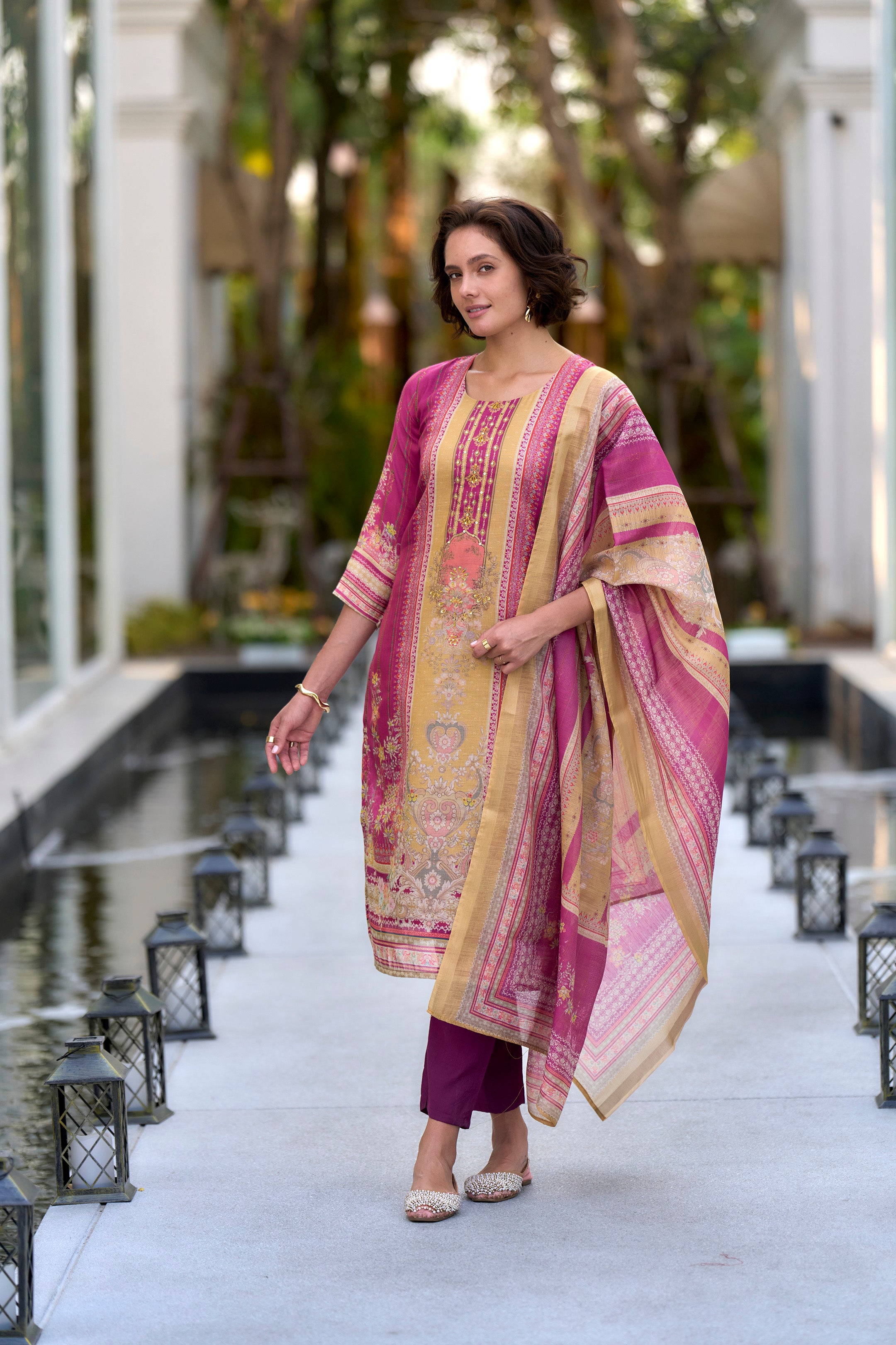 NOZ2TOZ - Made In INDIA.