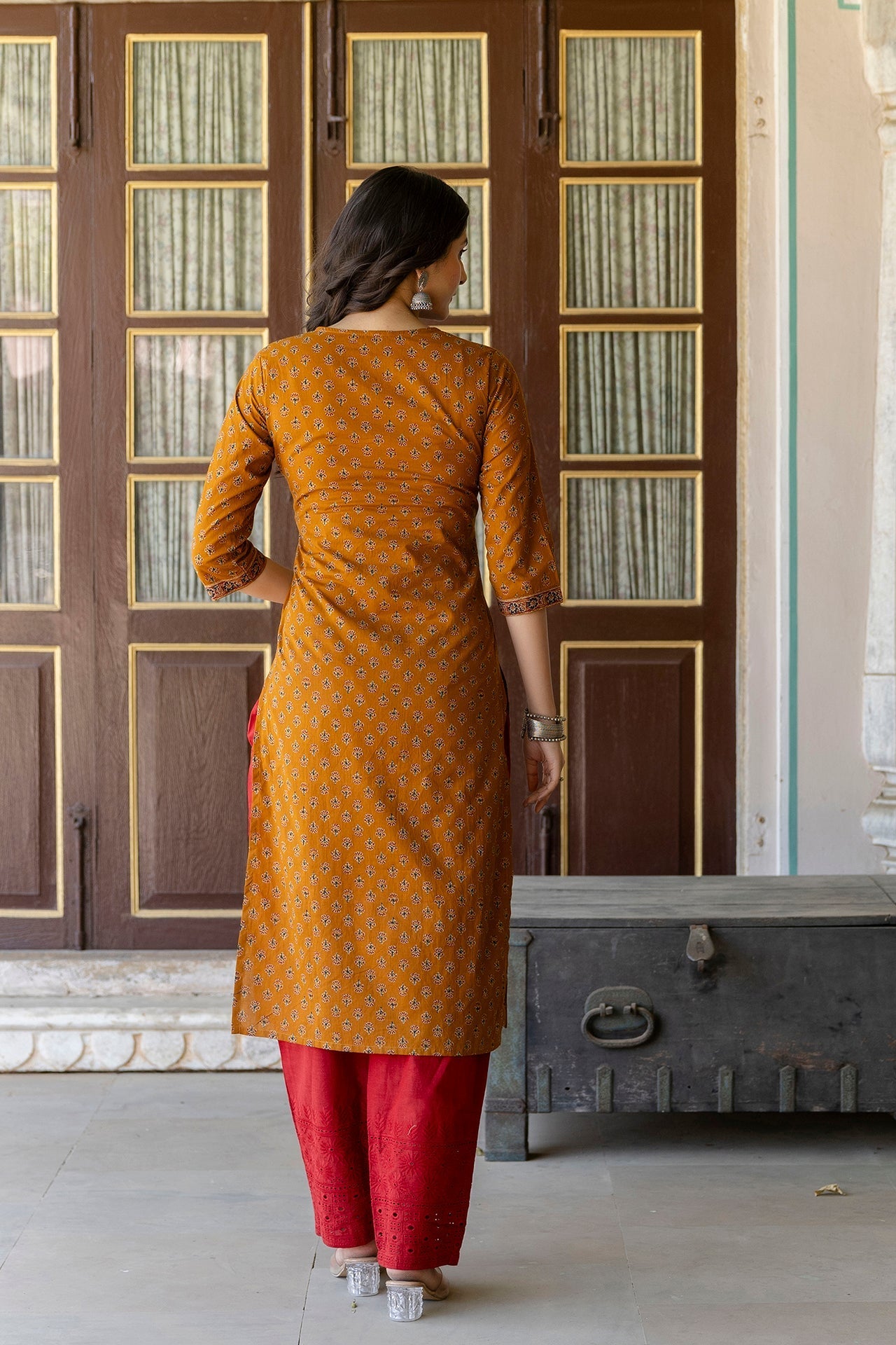 NOZ2TOZ - Made In INDIA.