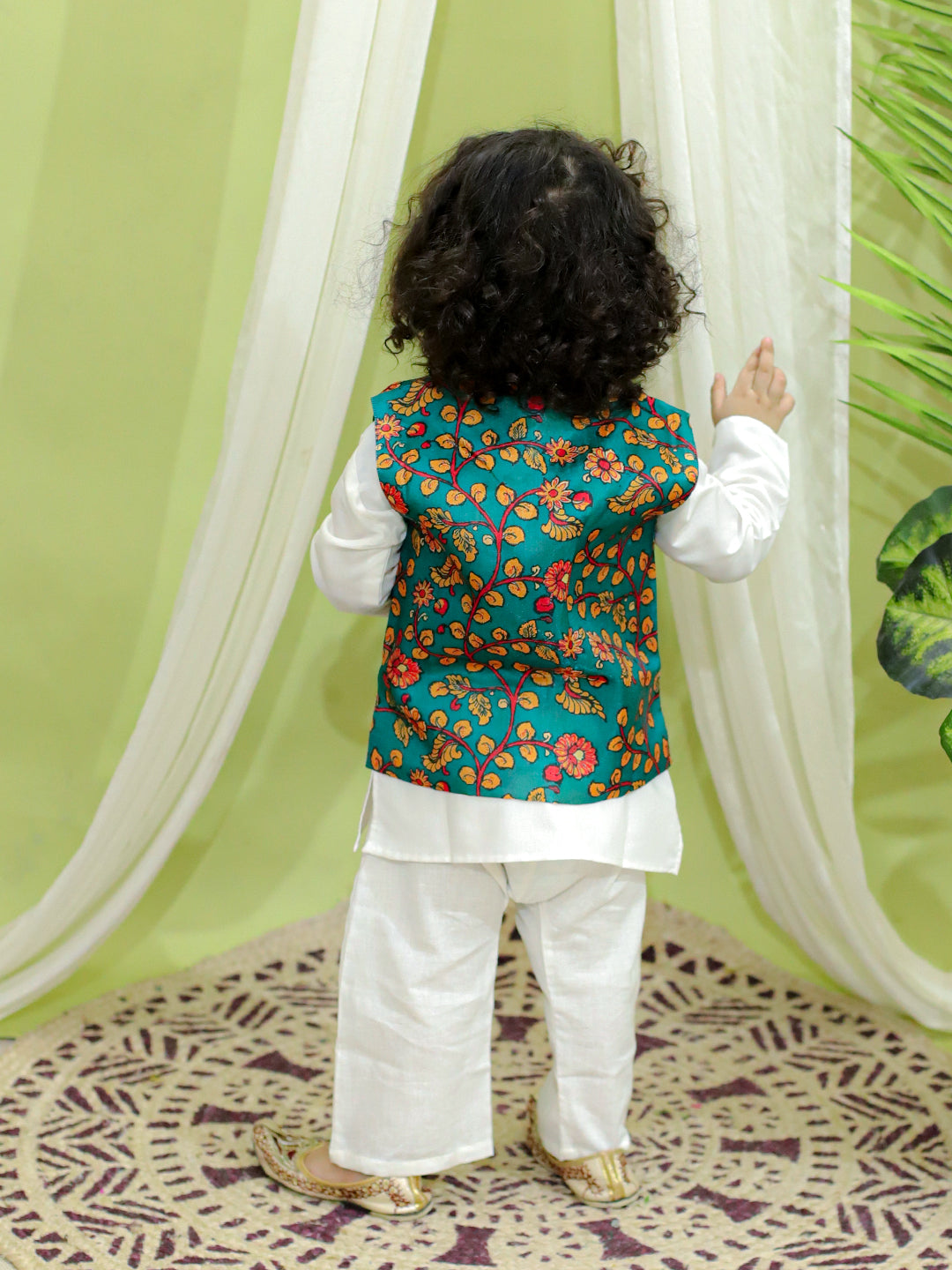 Ethnic Festive Kalamkari Print Jacket with Kurta Pajama for Boys- Green NOZ2TOZ - Made In INDIA.