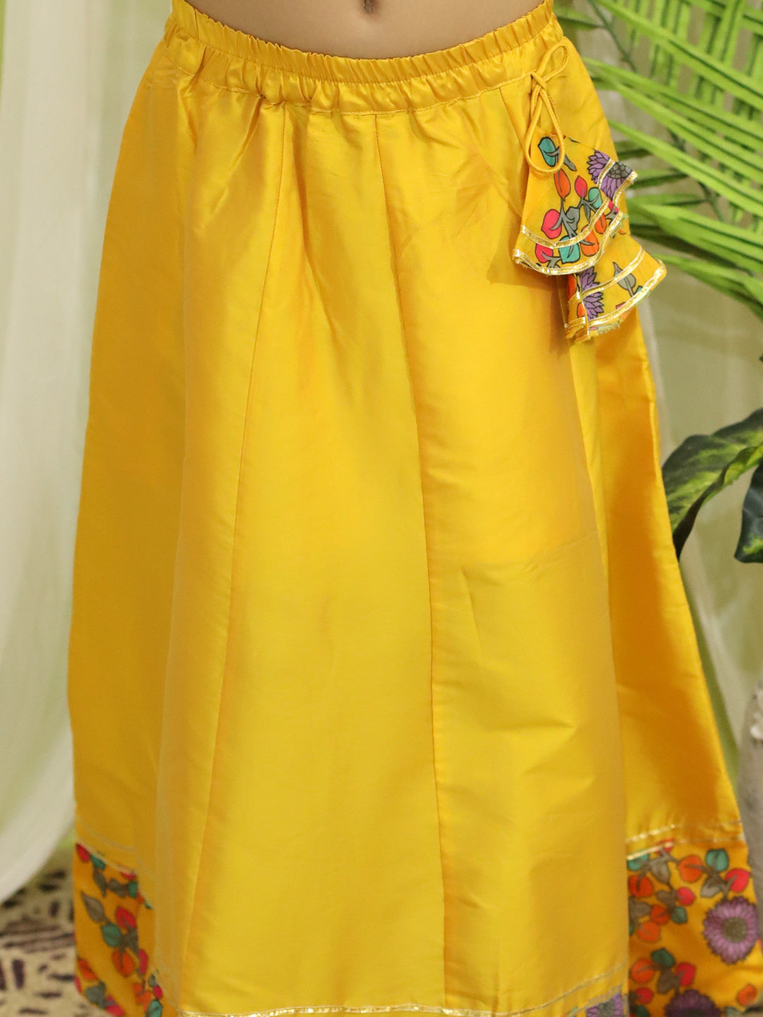 Girls Ethnic Wear Chanderi Floral Print Choli with Lehenga - Yellow NOZ2TOZ - Made In INDIA.