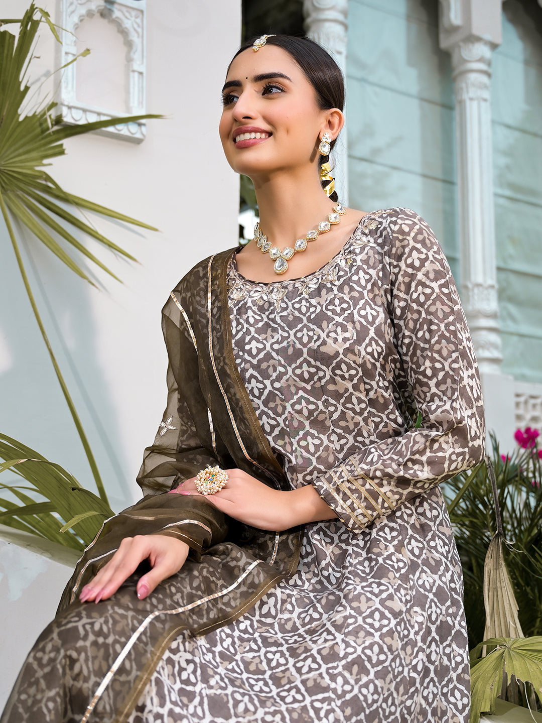 NOZ2TOZ - Made In INDIA.