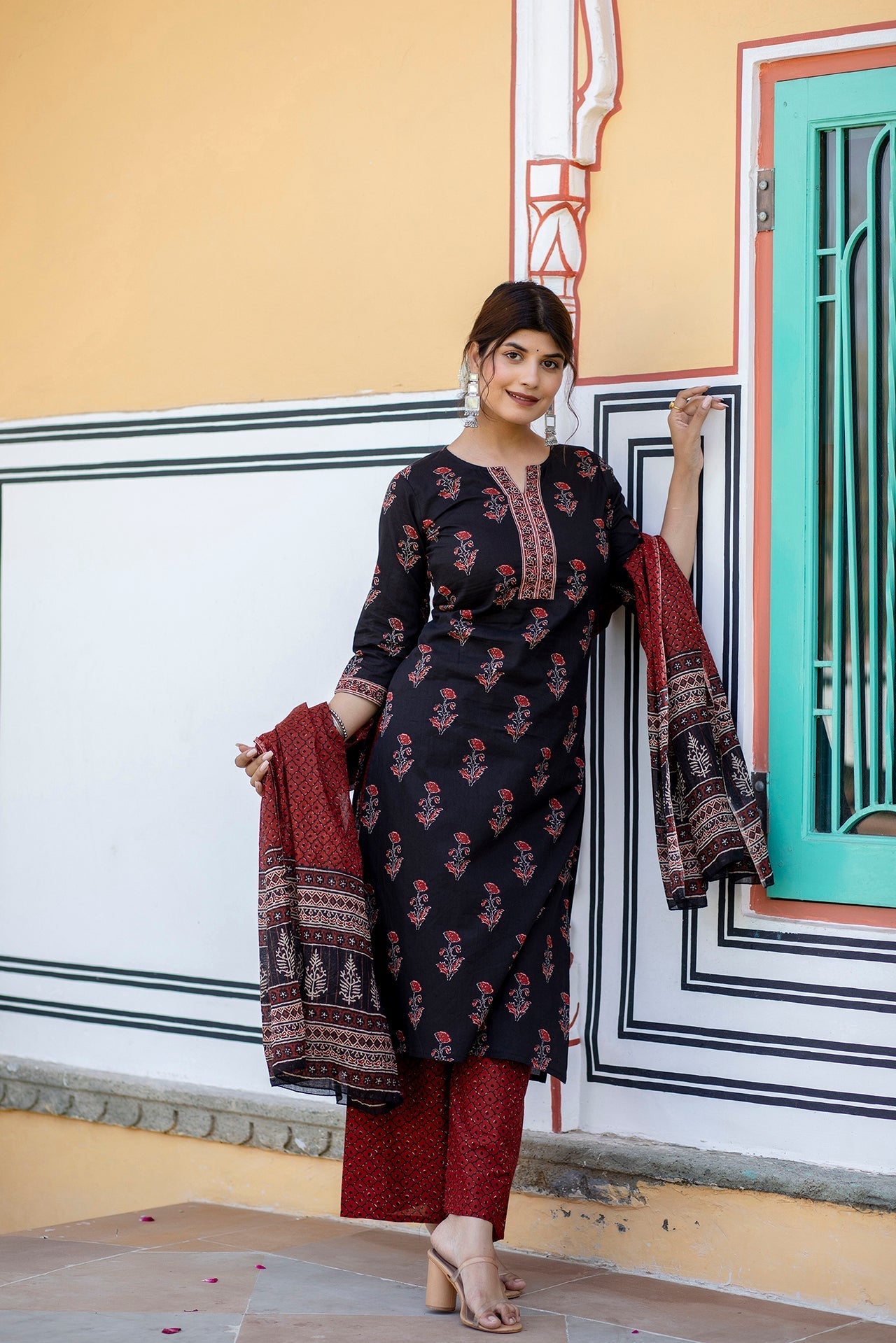 NOZ2TOZ - Made In INDIA.