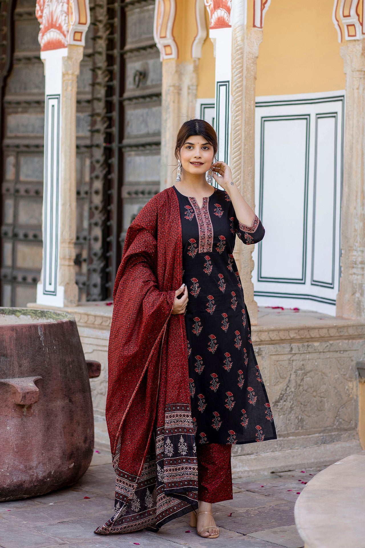NOZ2TOZ - Made In INDIA.