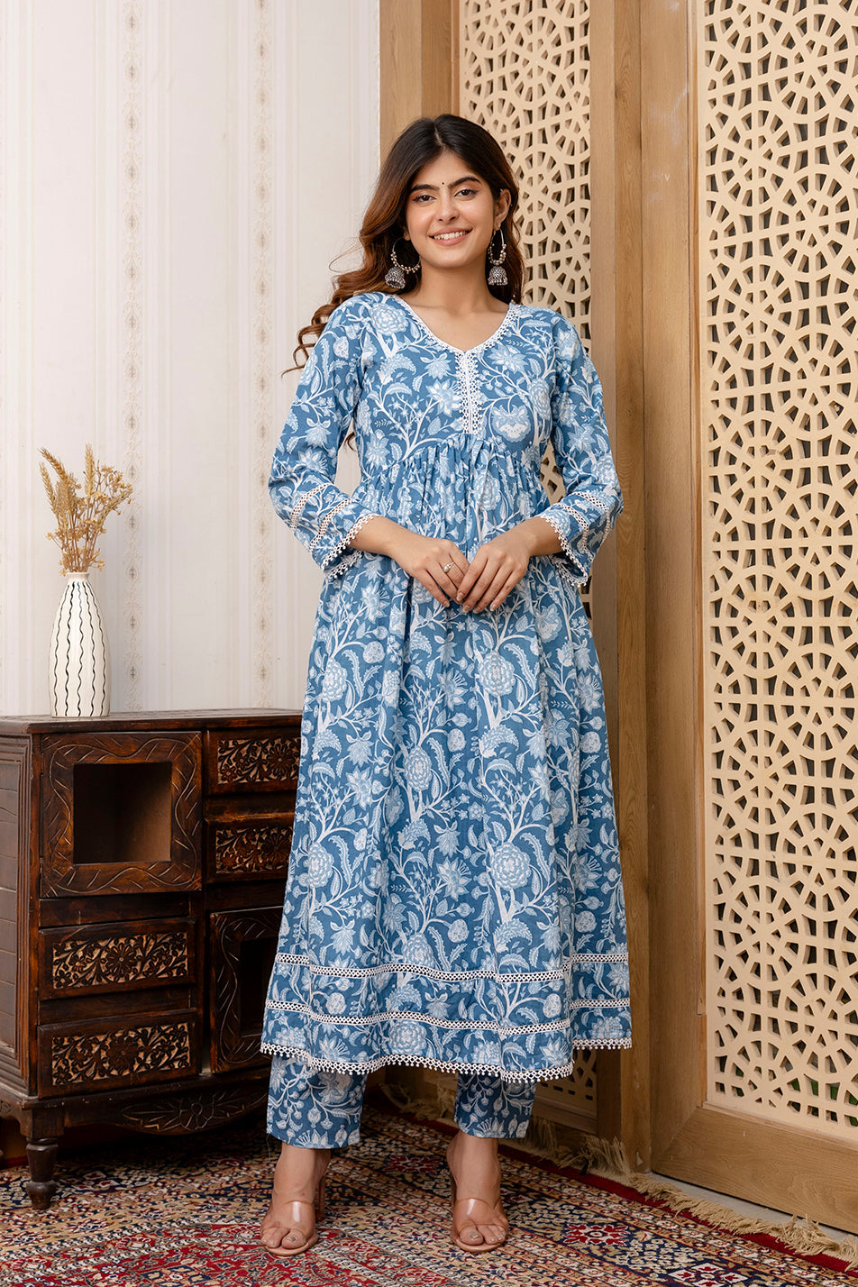 Women Blue Floral Printed Anarkali Kurta And Trouser With Dupatta