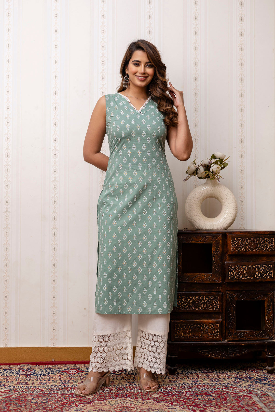 NOZ2TOZ - Made In INDIA.