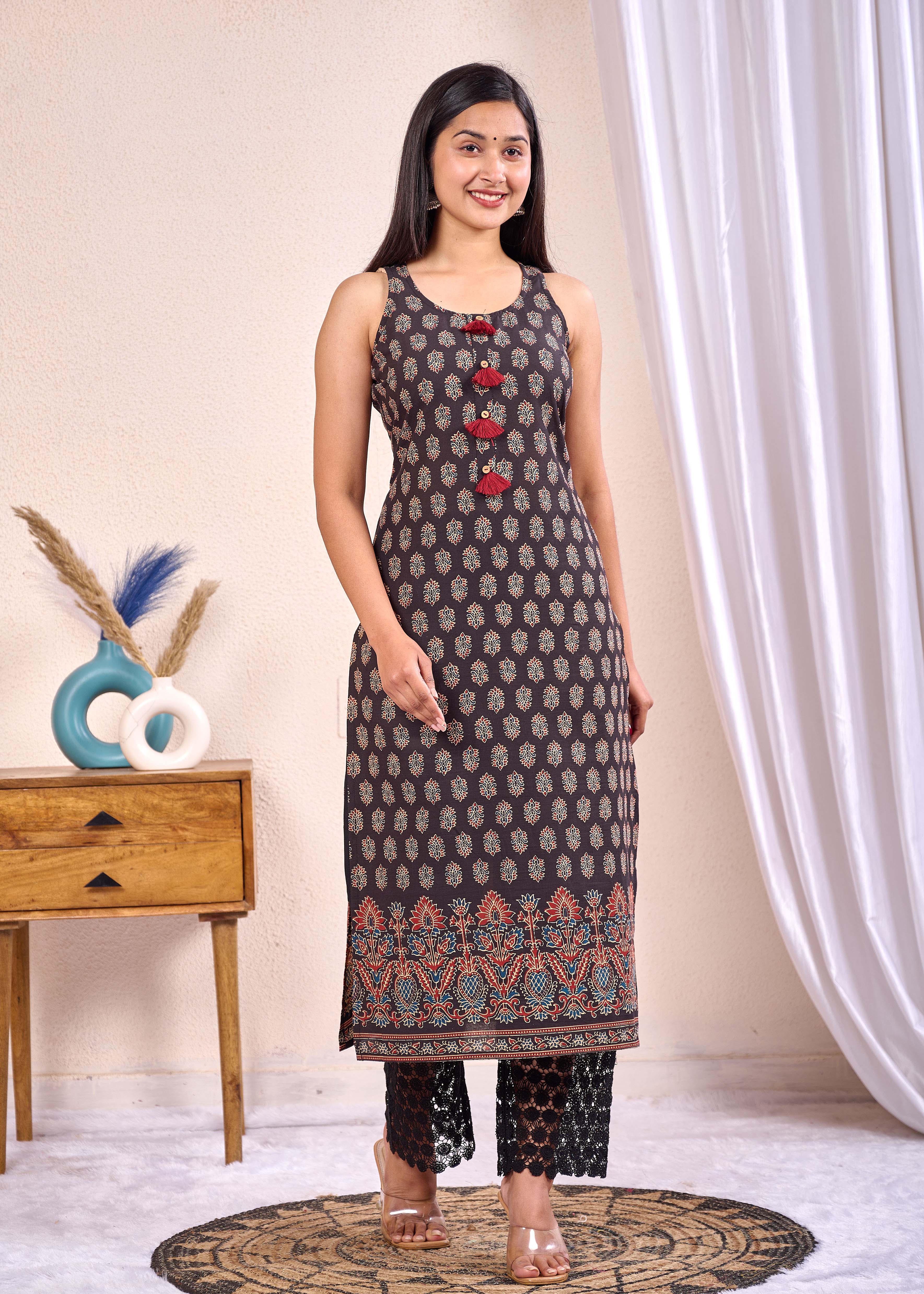 NOZ2TOZ - Made In INDIA.