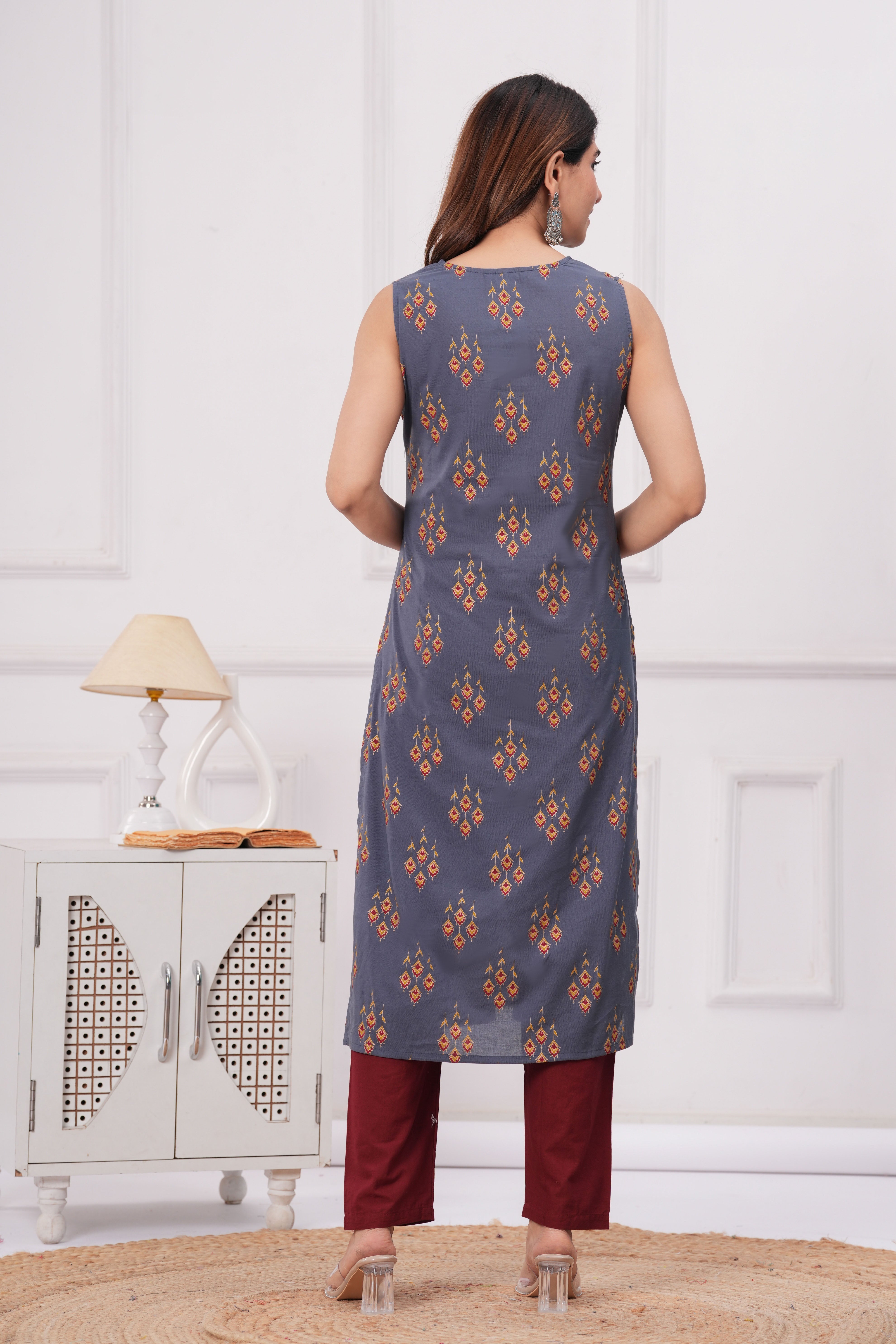 NOZ2TOZ - Made In INDIA.