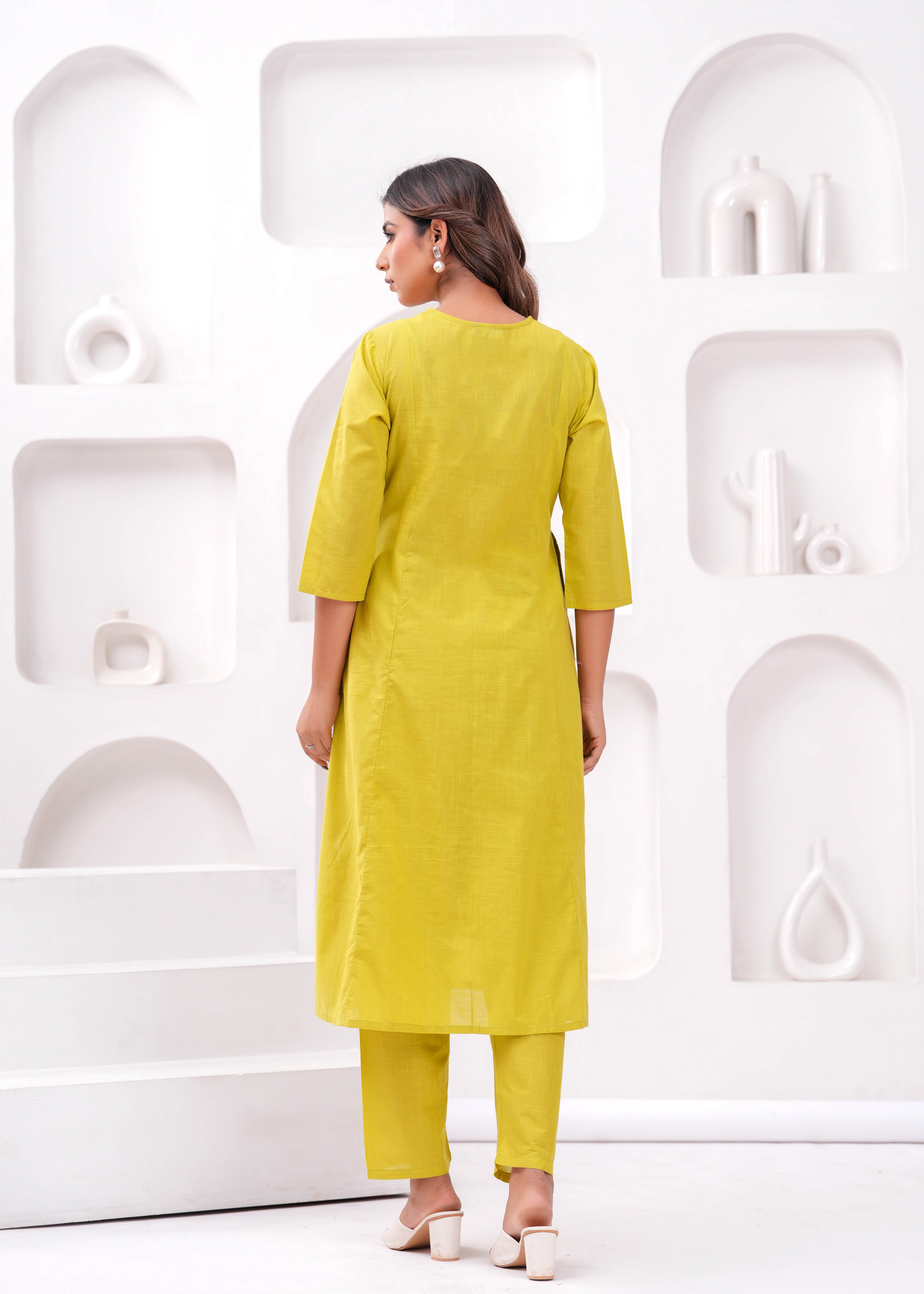 NOZ2TOZ - Made In INDIA.