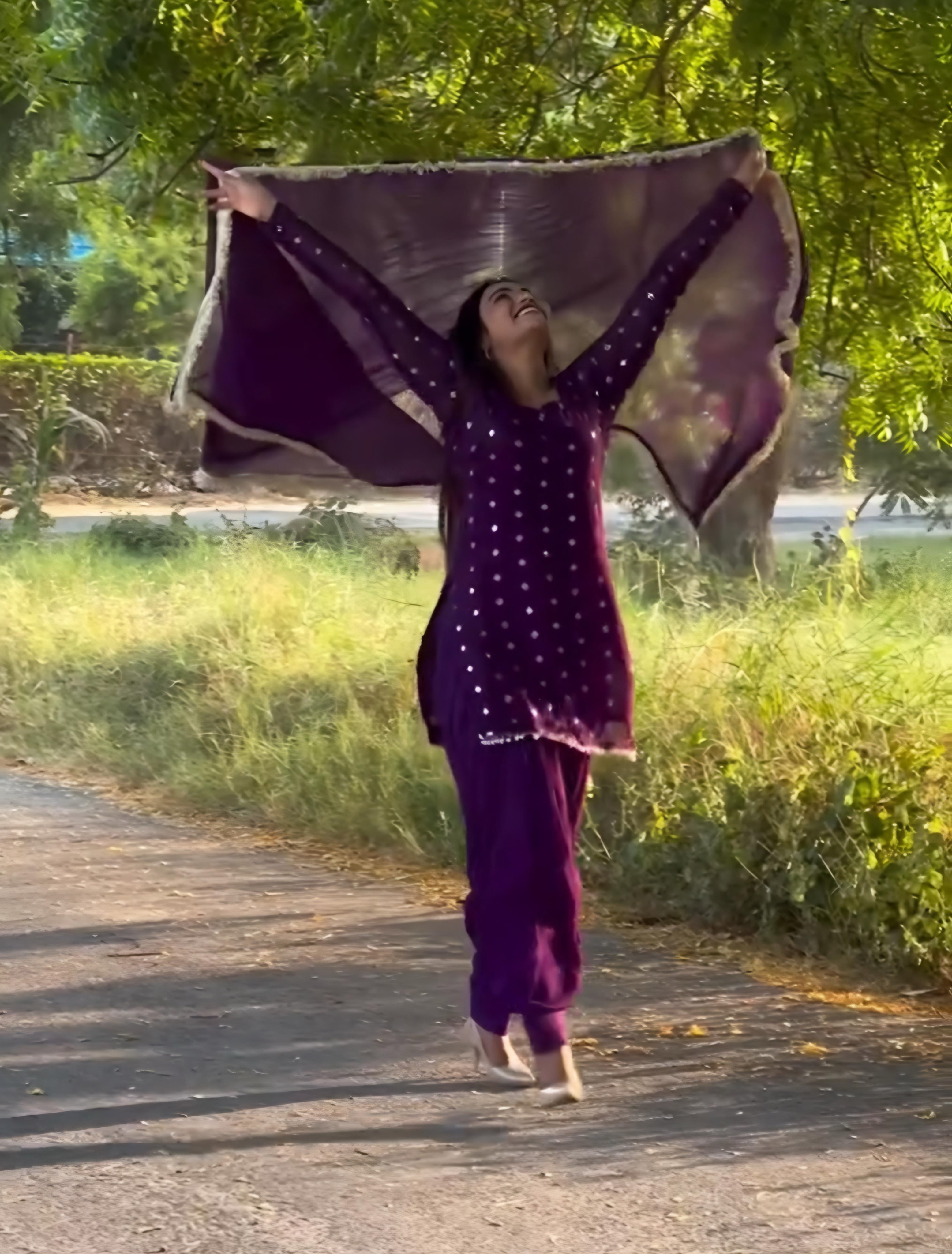 NOZ2TOZ - Made In INDIA.