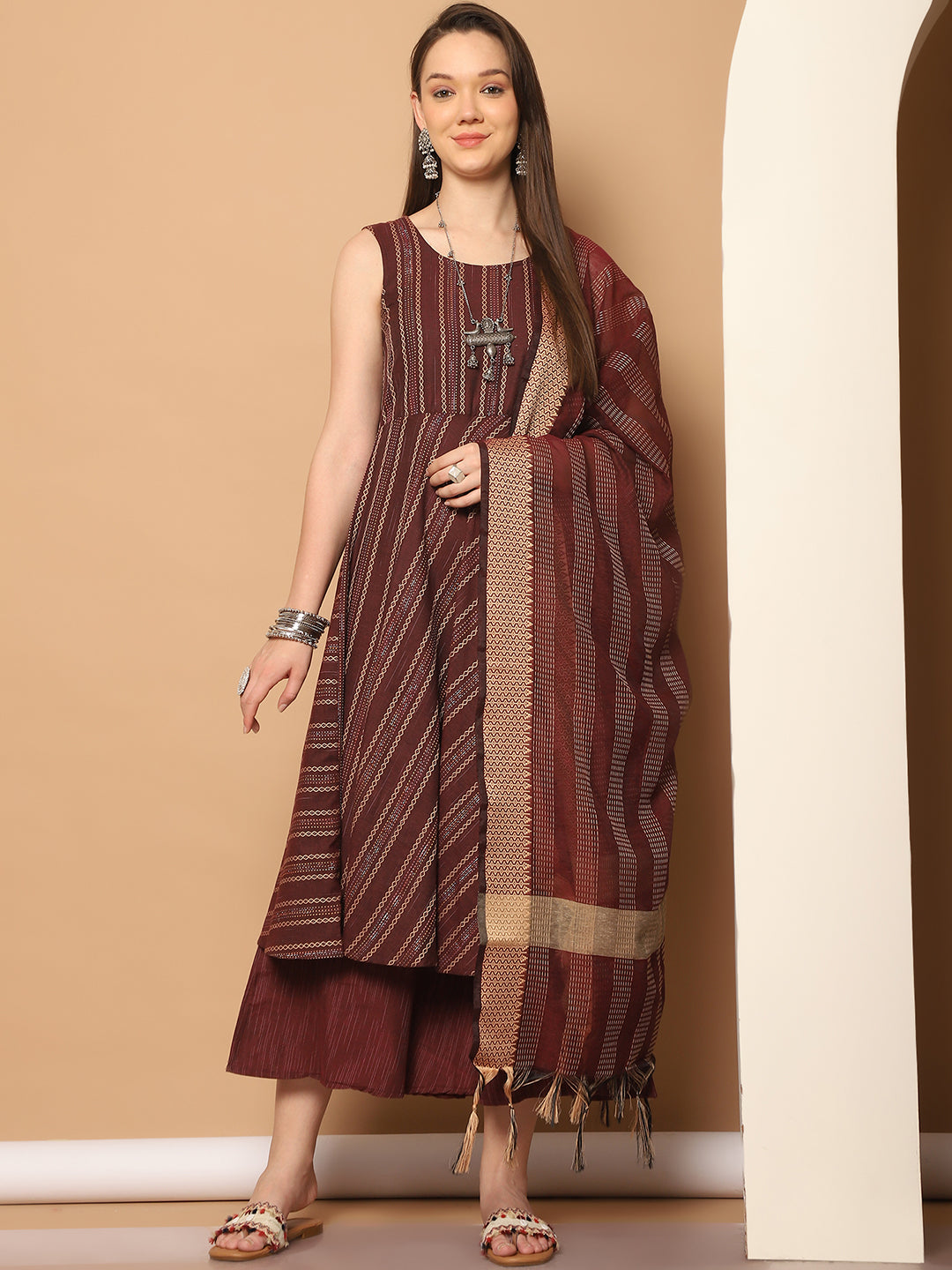 NOZ2TOZ - Made In INDIA