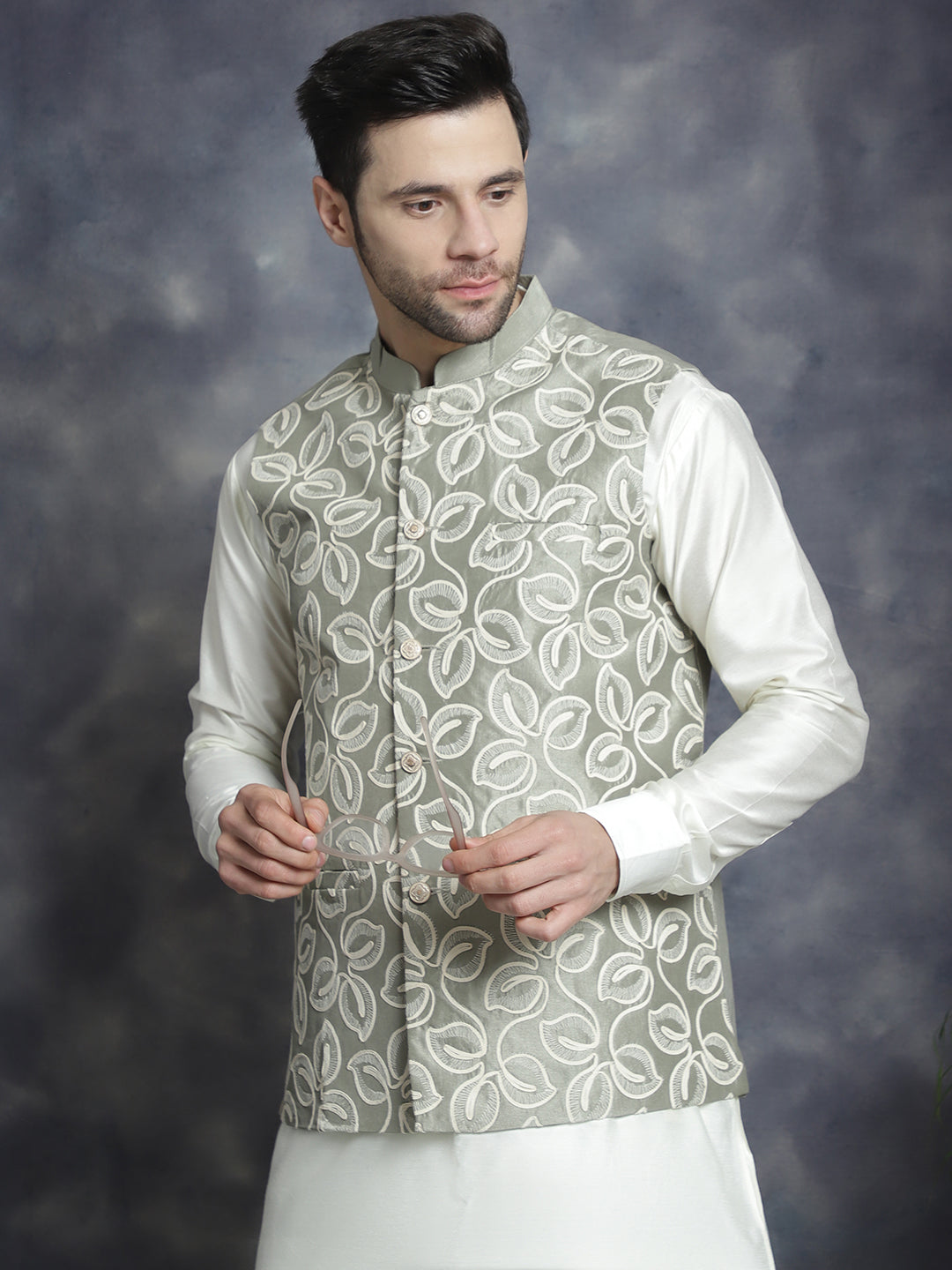 NOZ2TOZ - Made In INDIA.