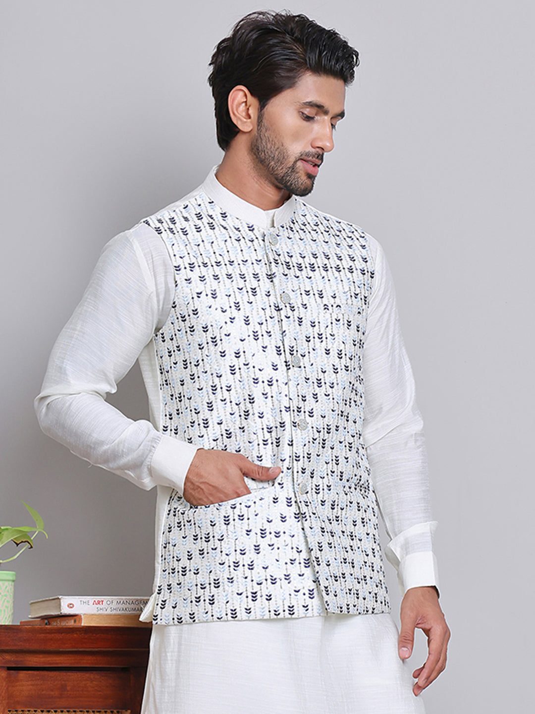 Embroidered Nehru Jacket For Men NOZ2TOZ - Made In INDIA.