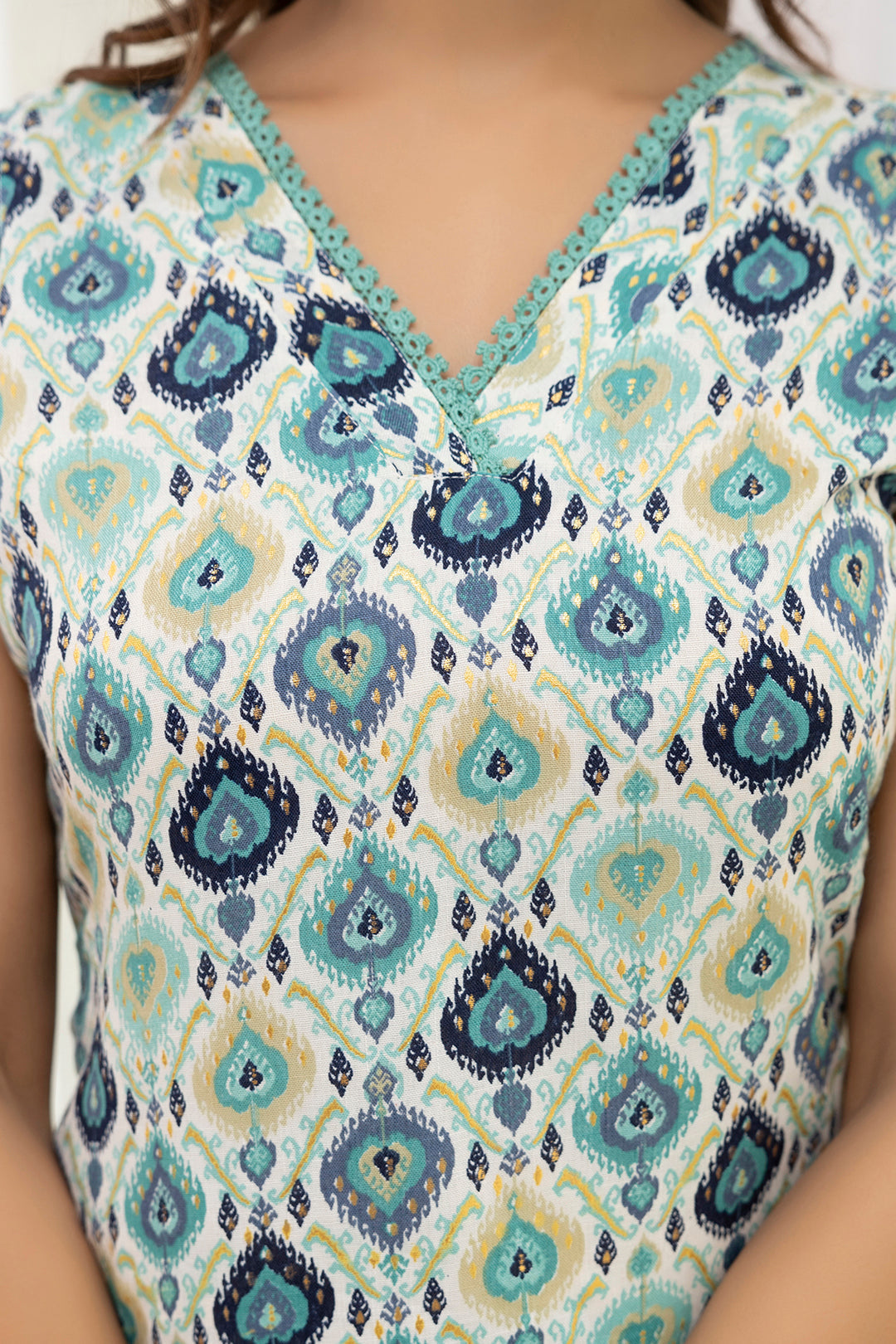 NOZ2TOZ - Made In INDIA.