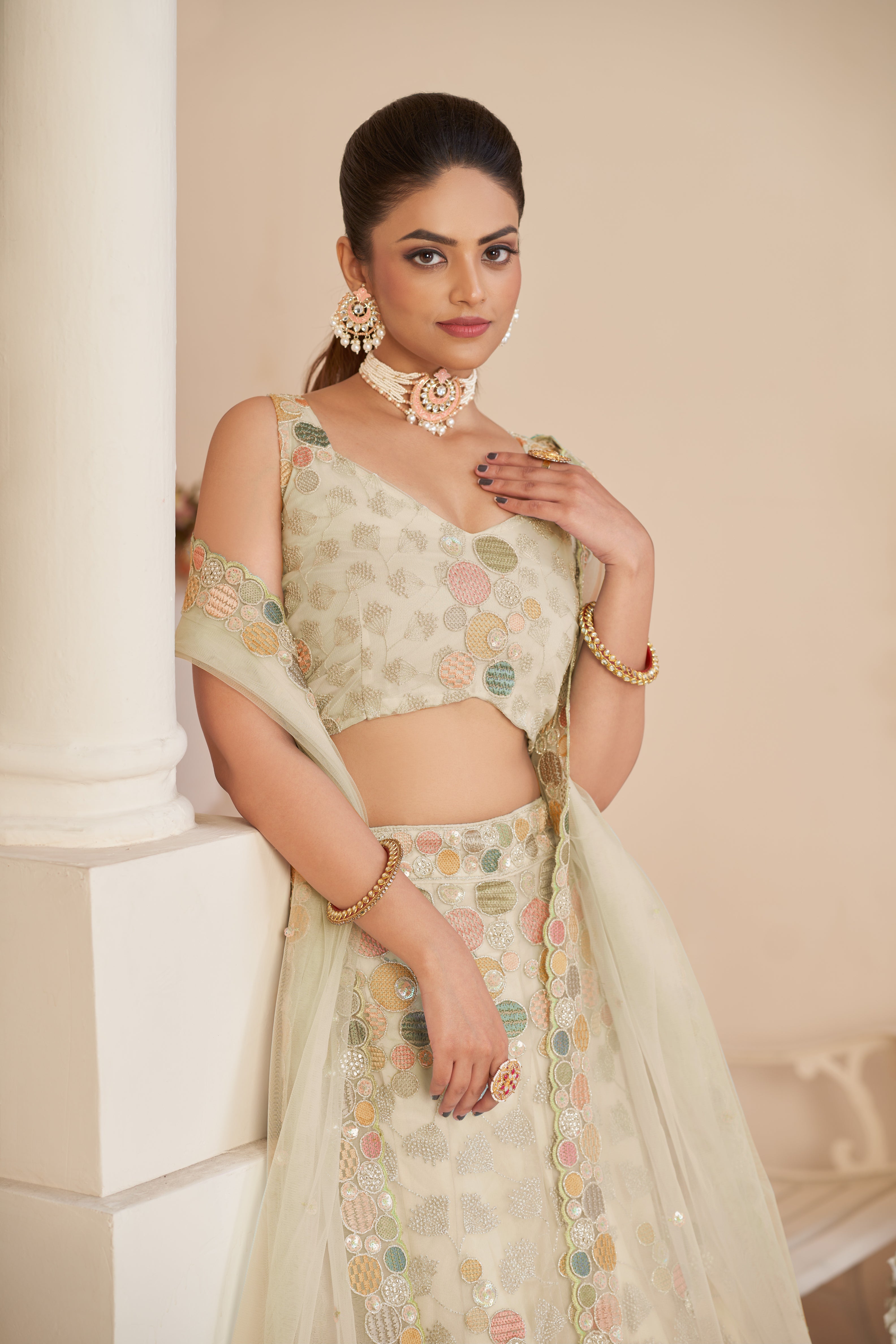 Women Ivory Orgenza Silk Intricate Paisley Motifs Traditional  Embroidered  Wedding Lehenga.