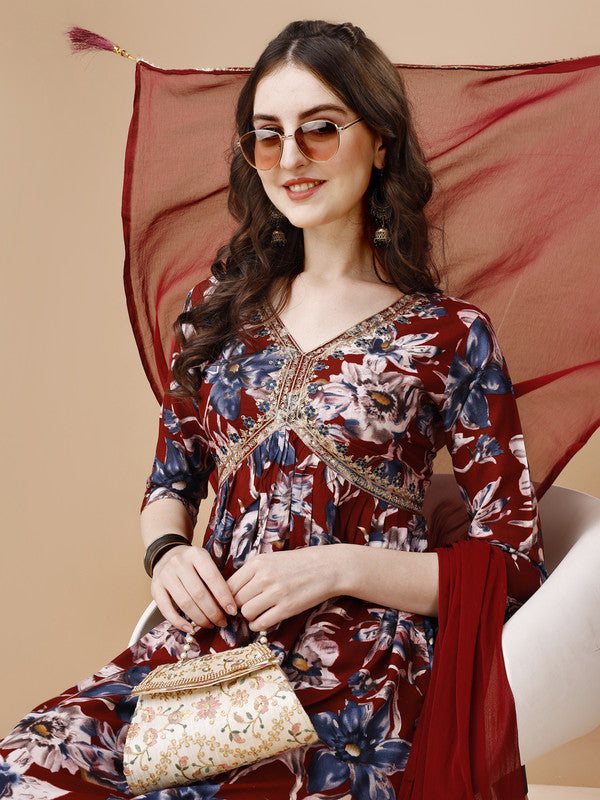 Women Maroon Rayon Kurta Set With Dupatta Embroidered Work