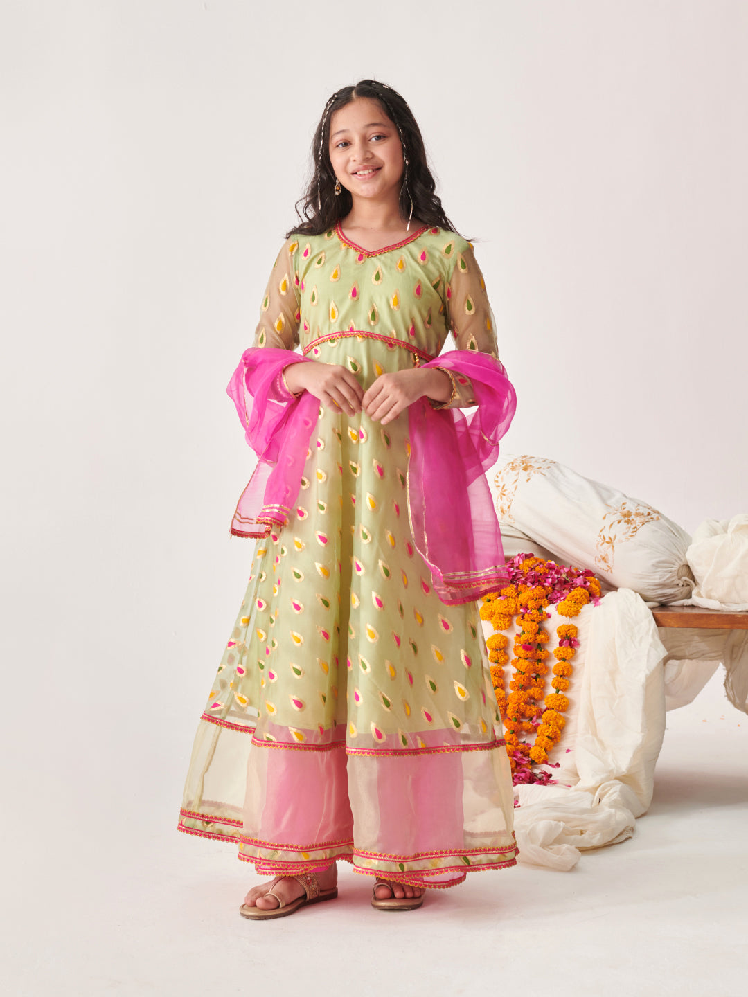 NOZ2TOZ - Made In INDIA.