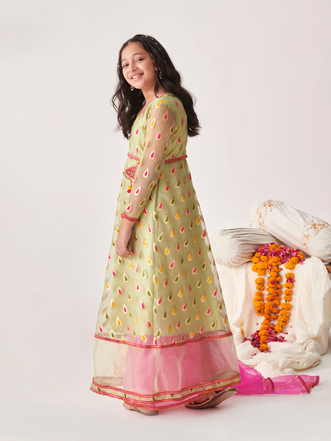 NOZ2TOZ - Made In INDIA.