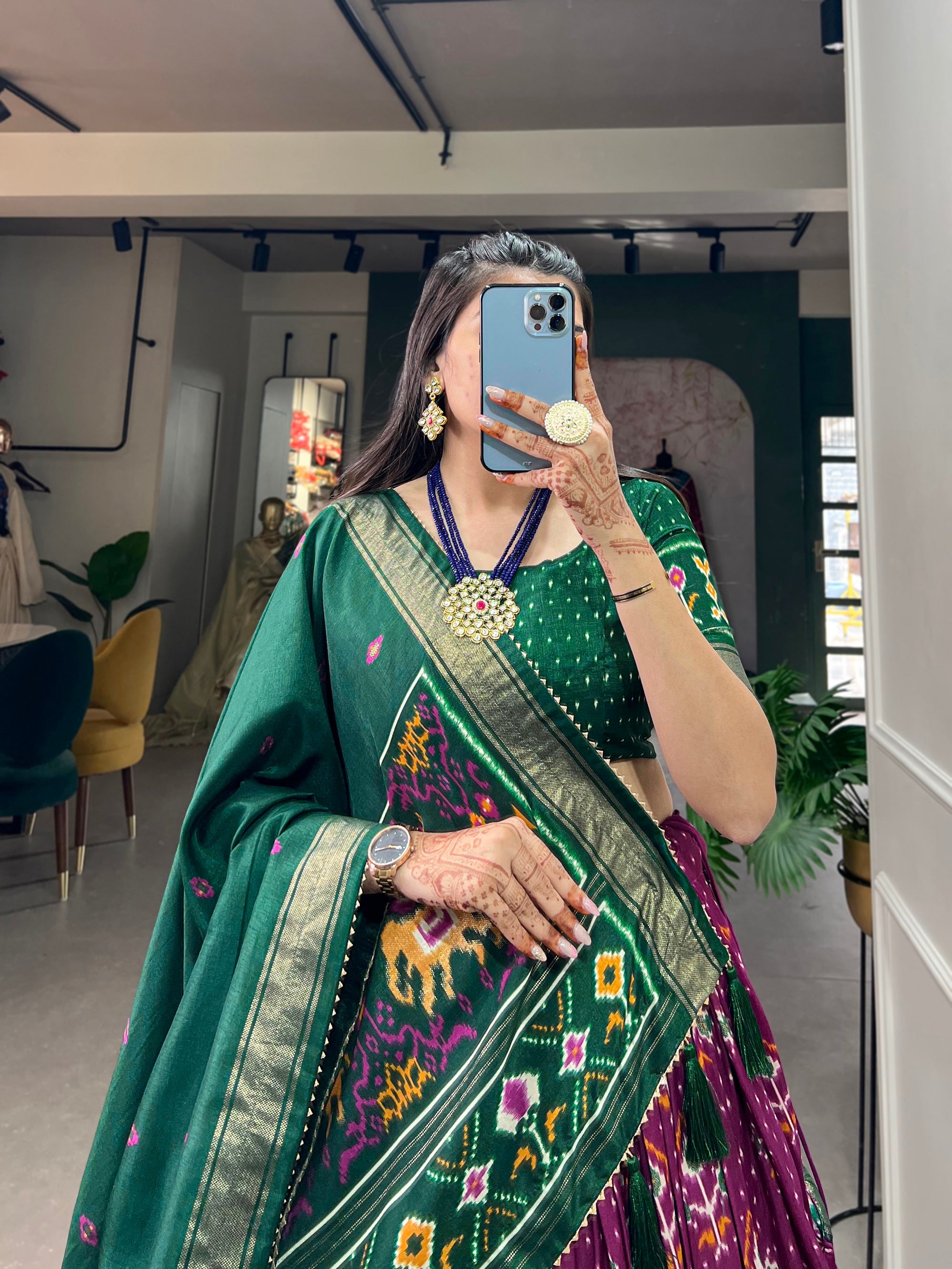 Womens Purple Dola Silk With Foil Print Lehenga Choli Set